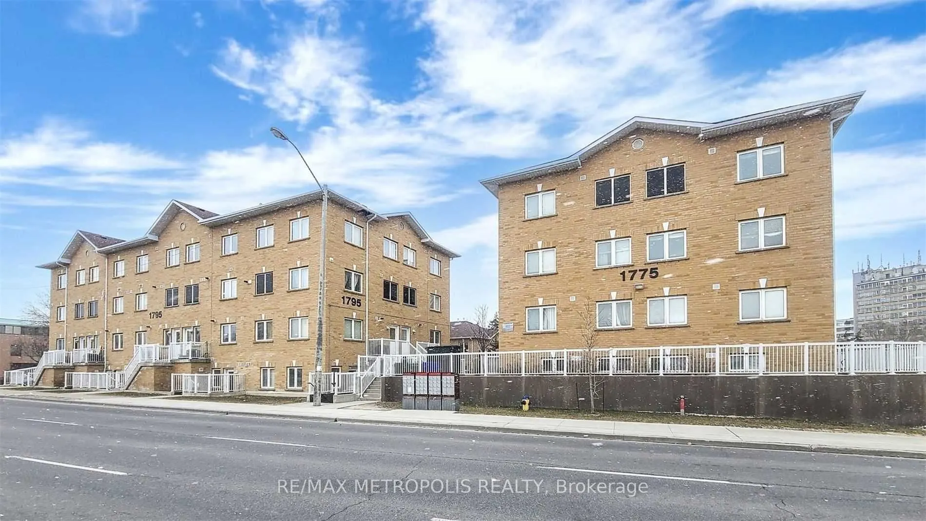 1775 Markham Road, #204