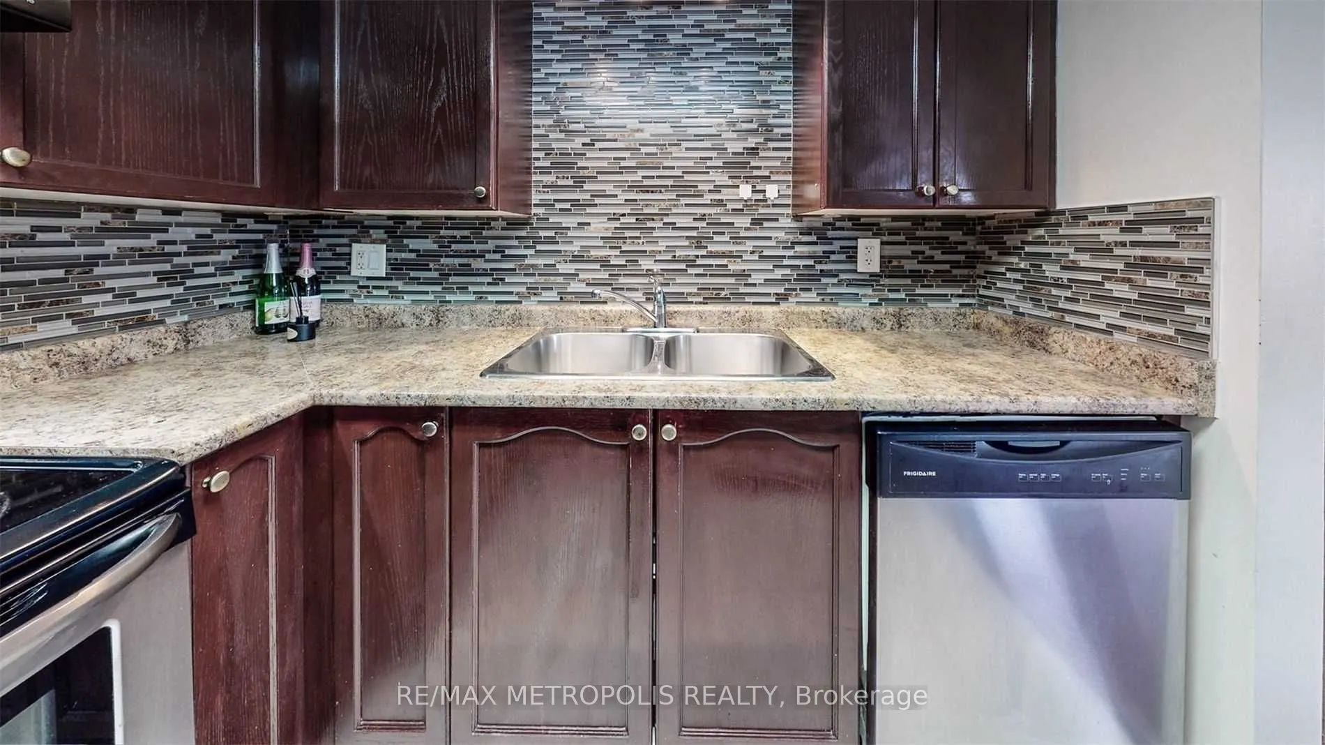 1775 Markham Road, #204