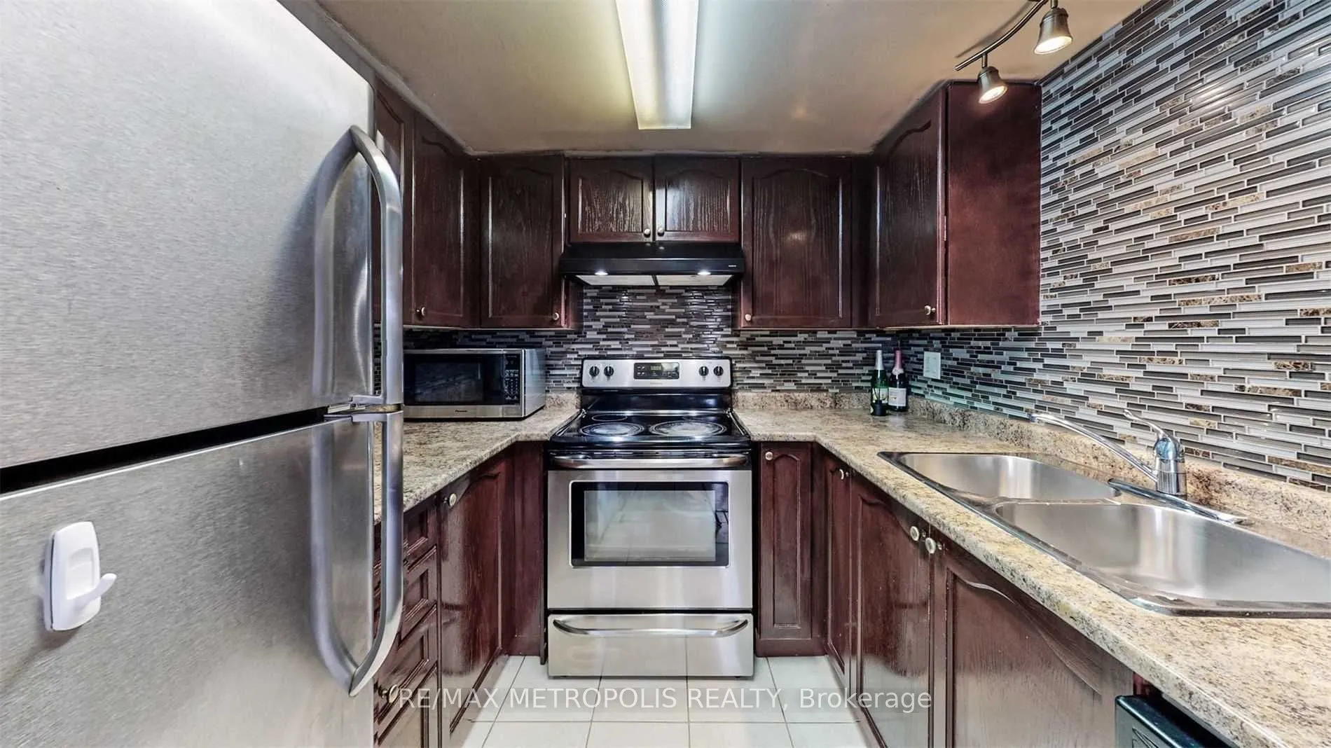 1775 Markham Road, #204