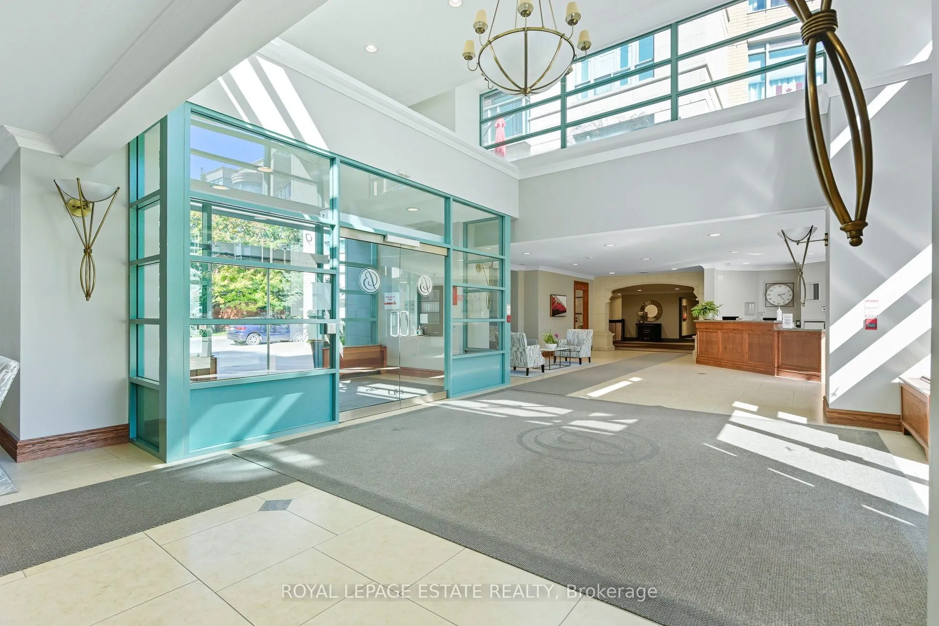 9 Boardwalk Drive, #Ph9