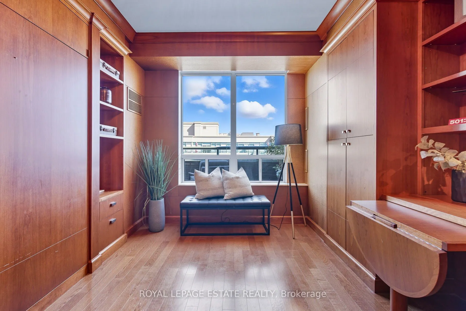 9 Boardwalk Drive, #Ph9