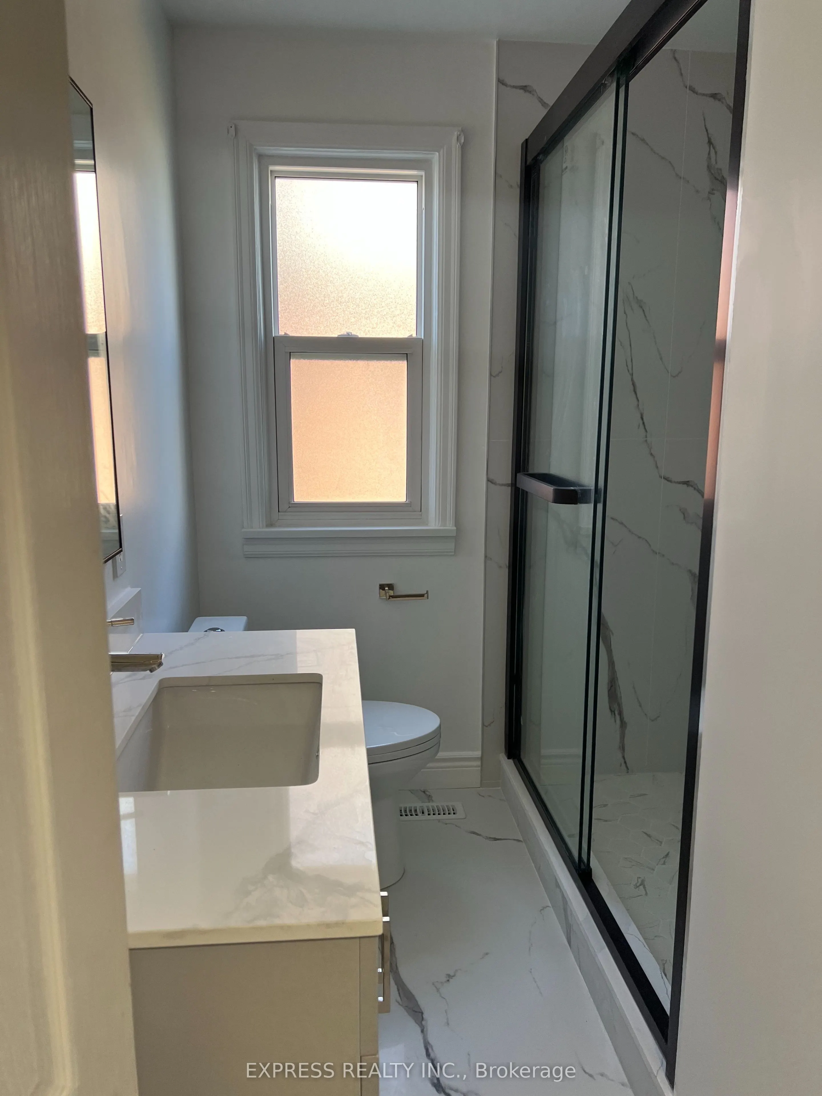 120 Beatrice Street W