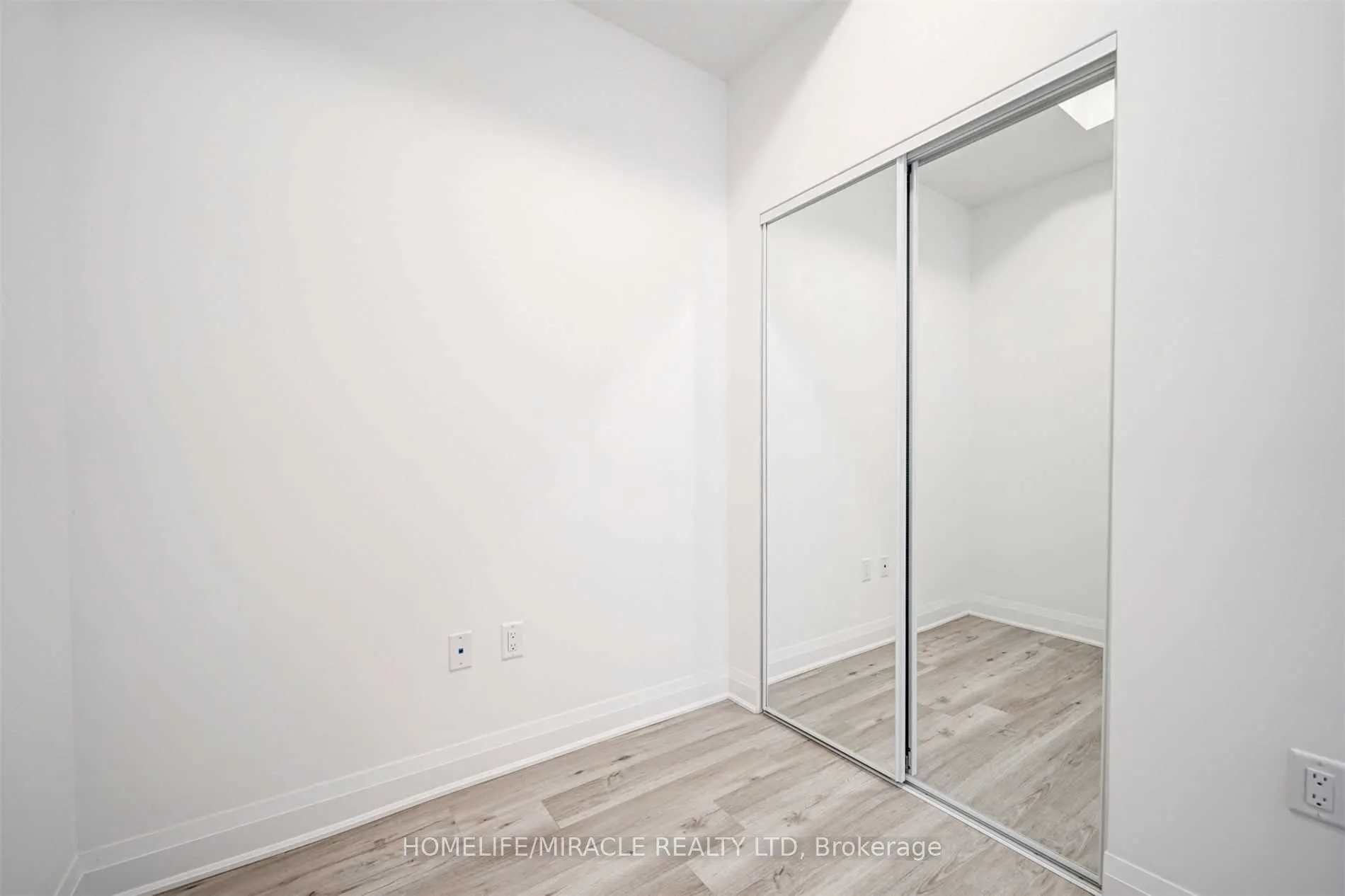 3220 Sheppard Avenue, #1401