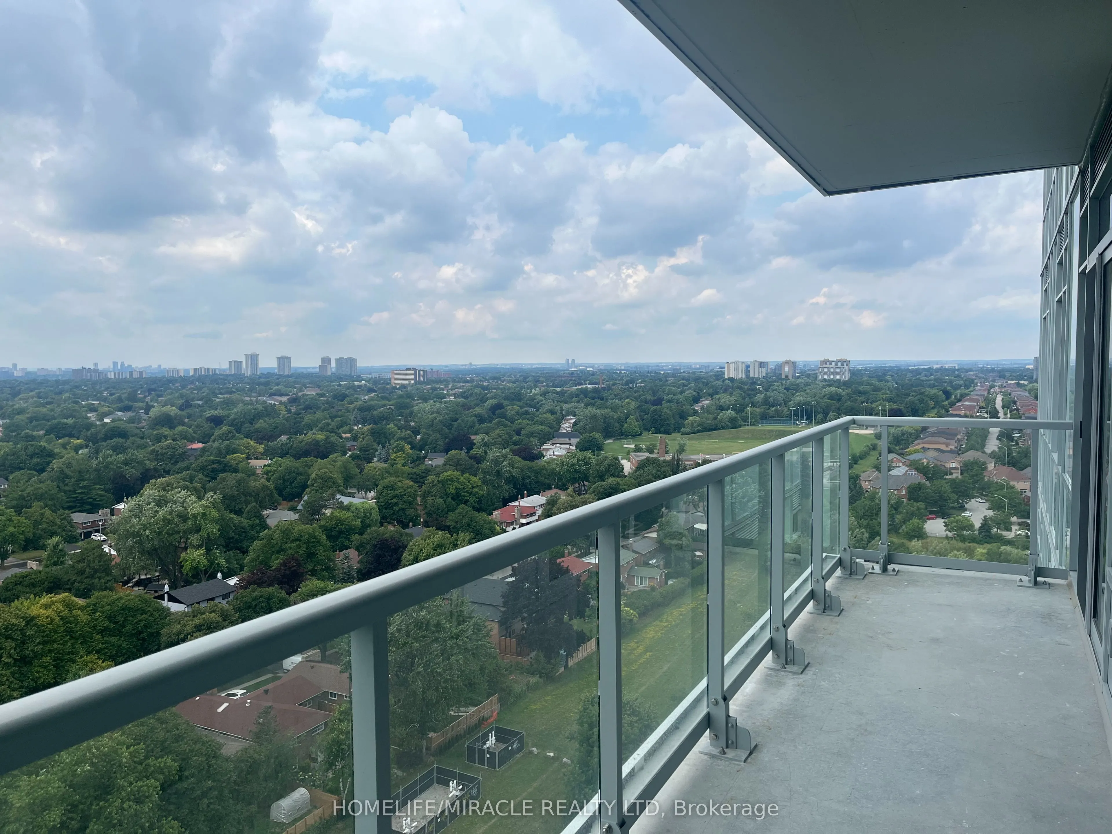 3220 Sheppard Avenue, #1401