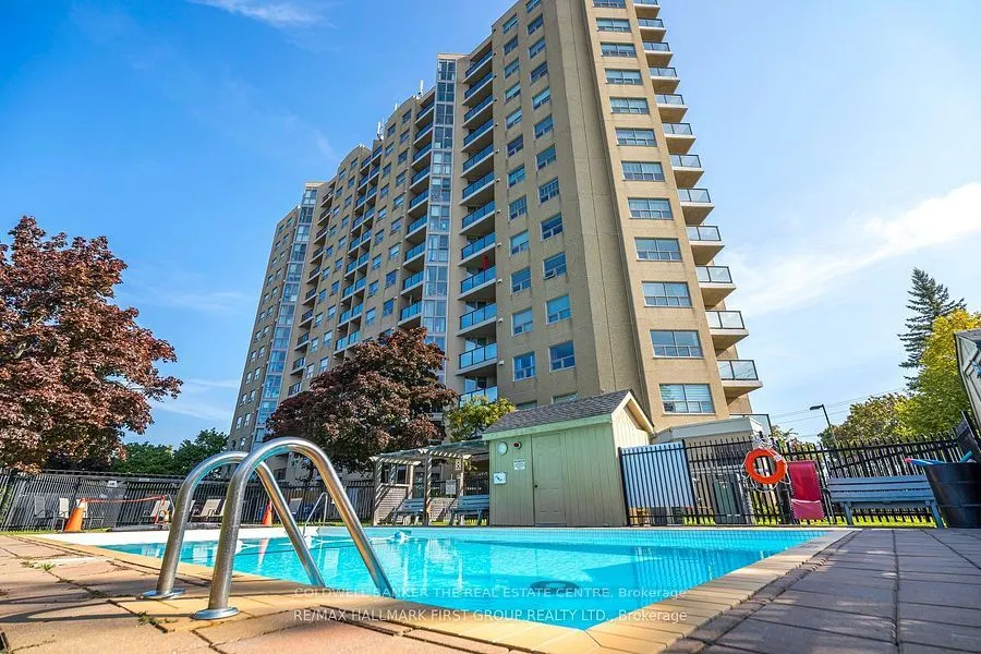 2 Westney Road N, #401