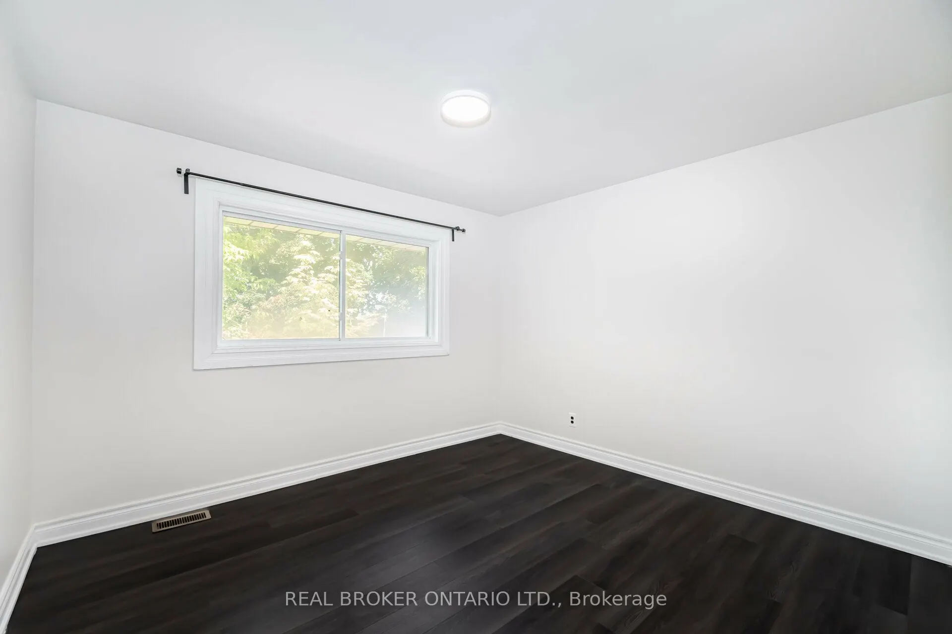 227 Stevenson Road N, #MAIN