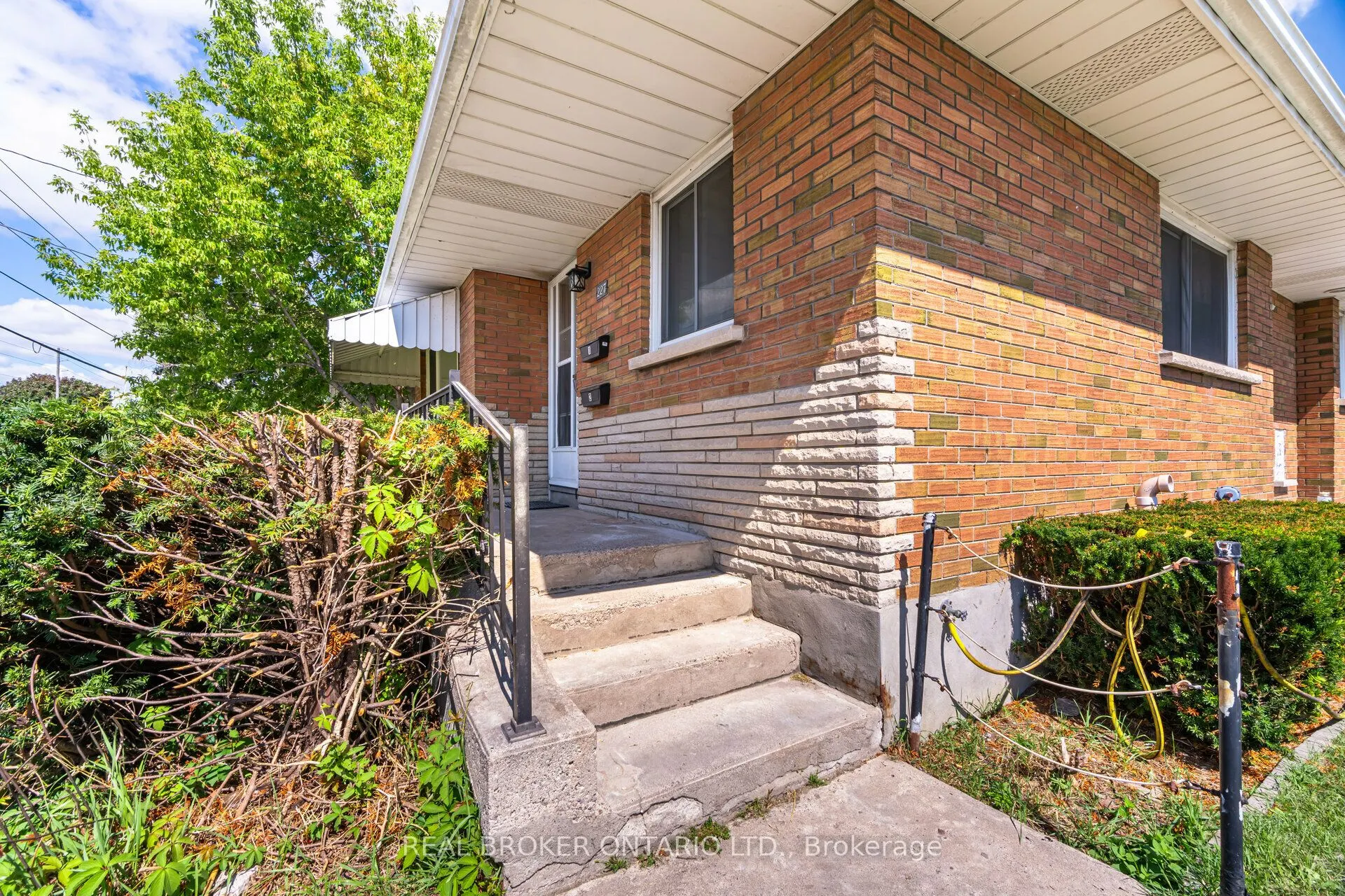 227 Stevenson Road N, #MAIN