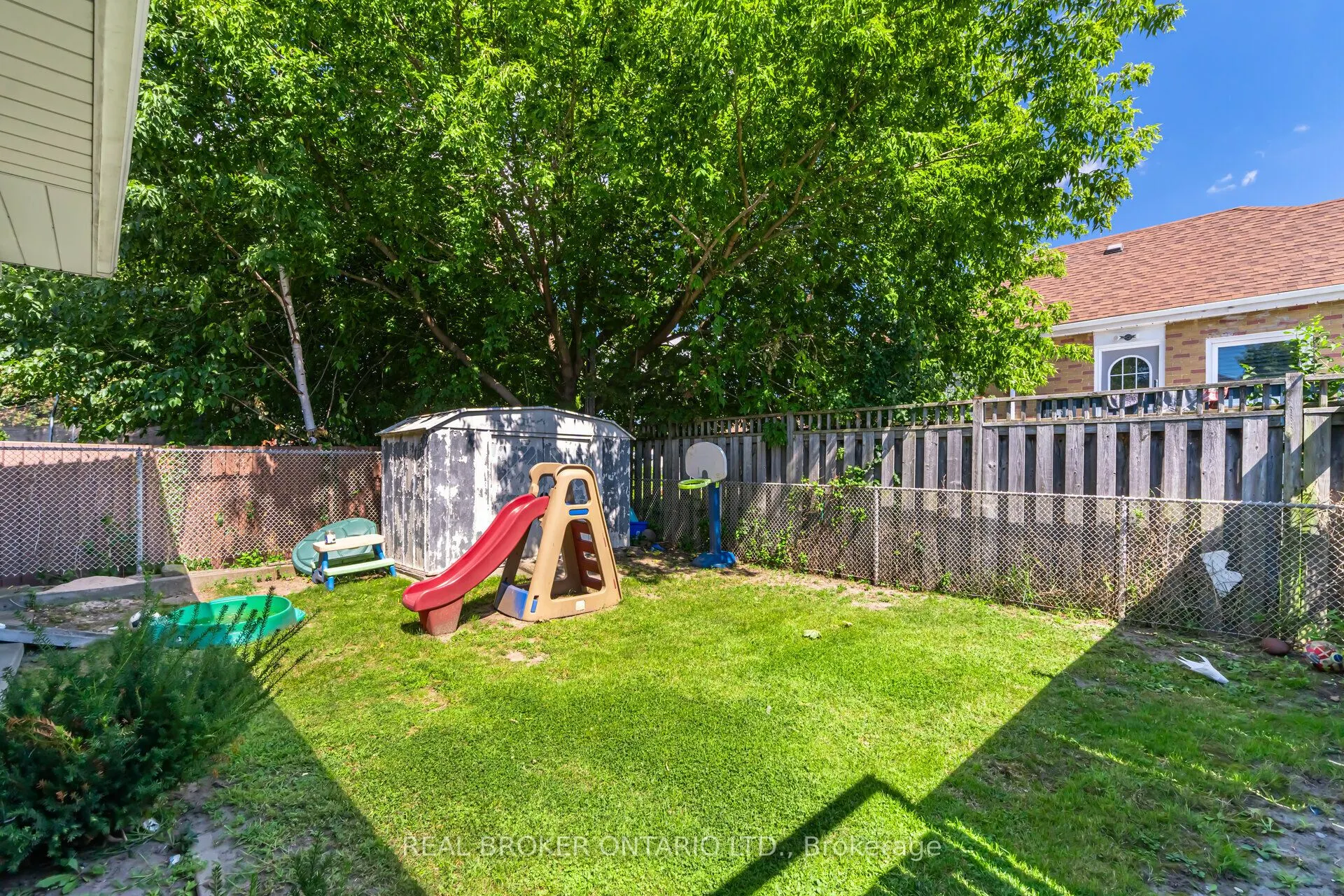 227 Stevenson Road N, #MAIN