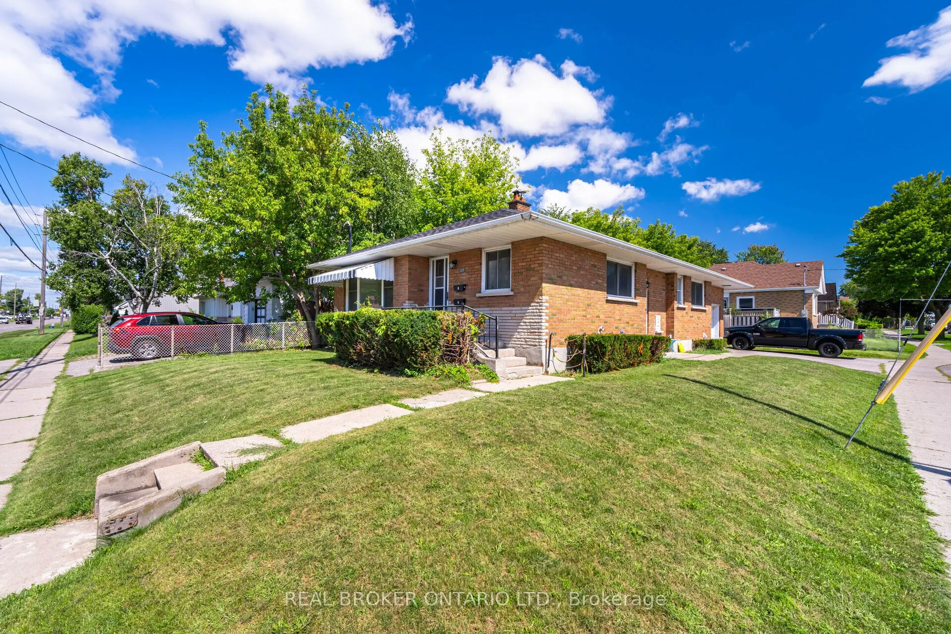 227 Stevenson Road N, #MAIN
