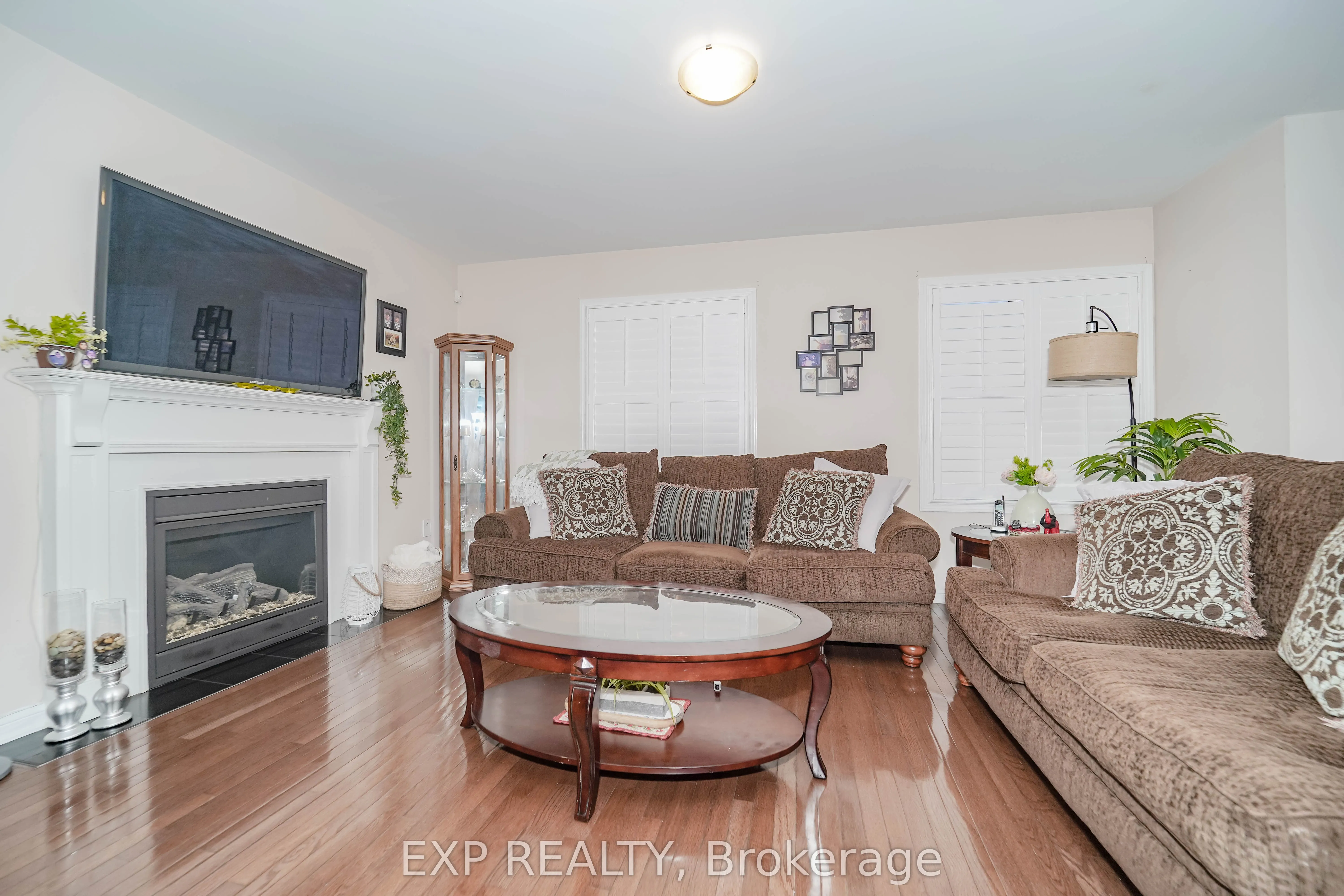 60 Deans Drive
