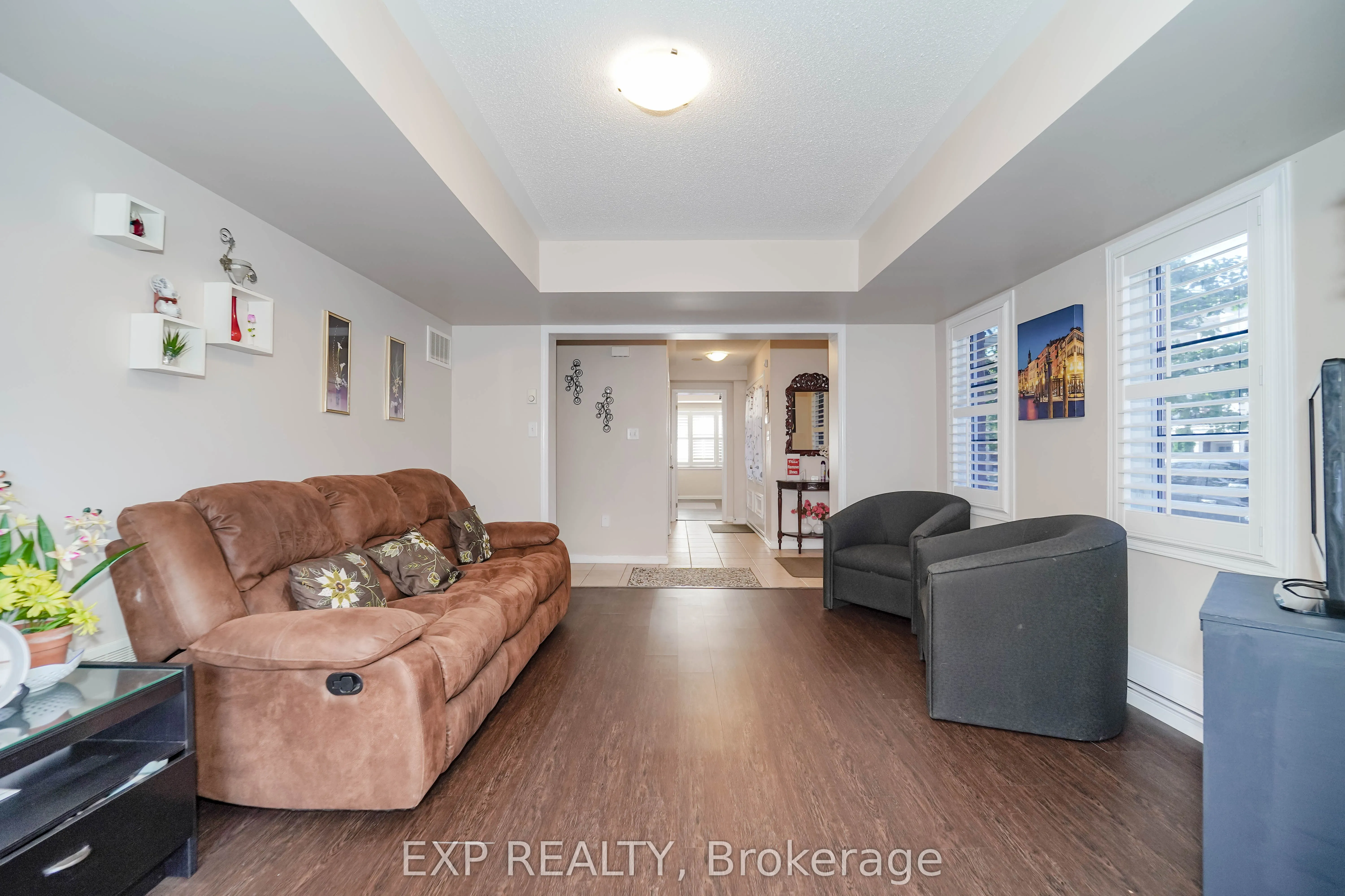 60 Deans Drive