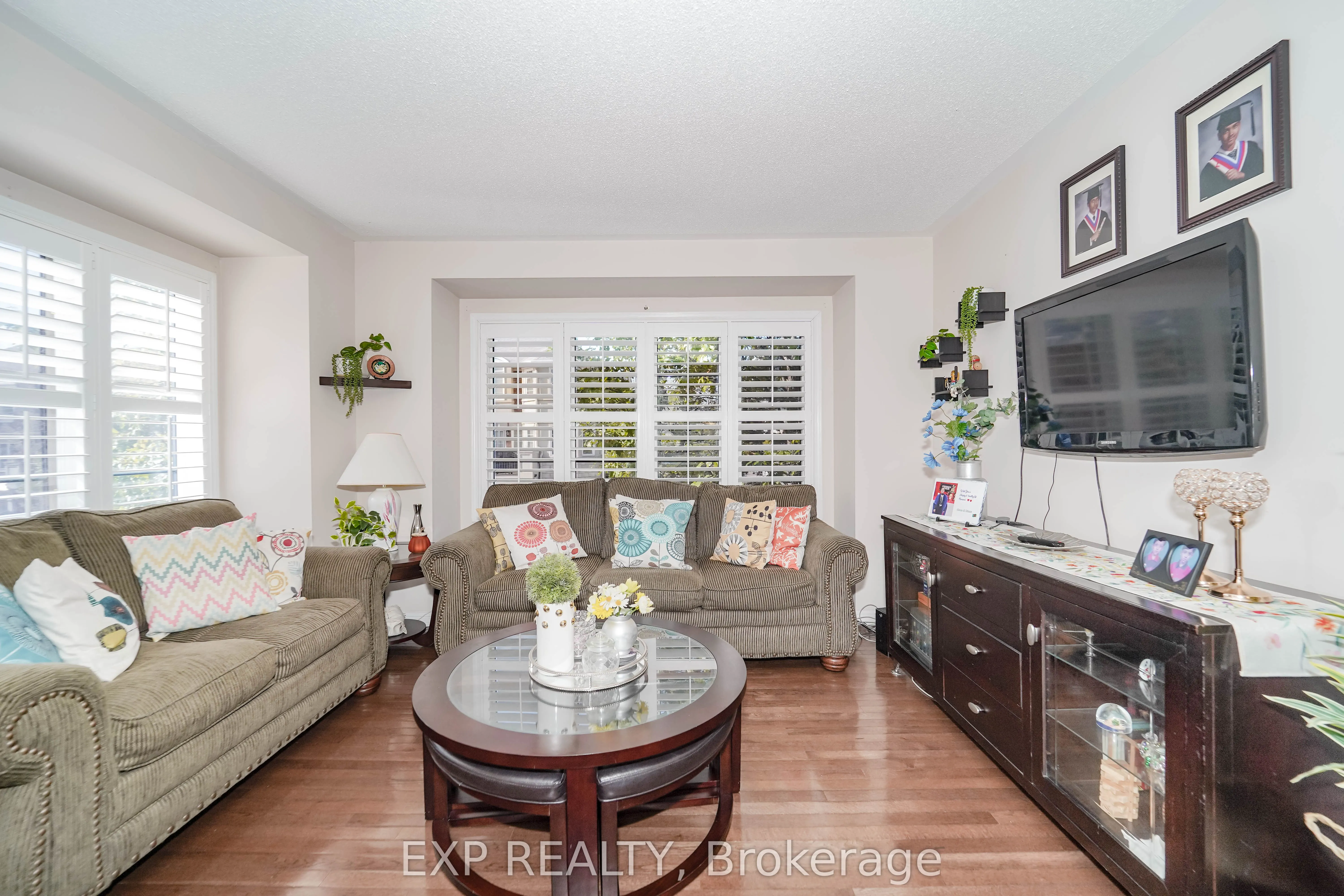 60 Deans Drive