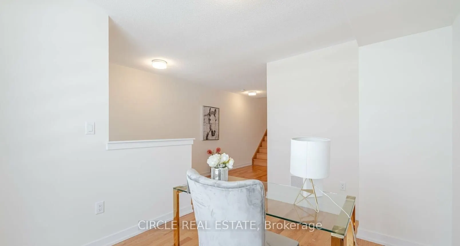 2594 Castlegate Crossing