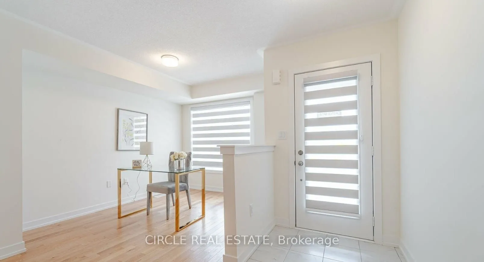 2594 Castlegate Crossing