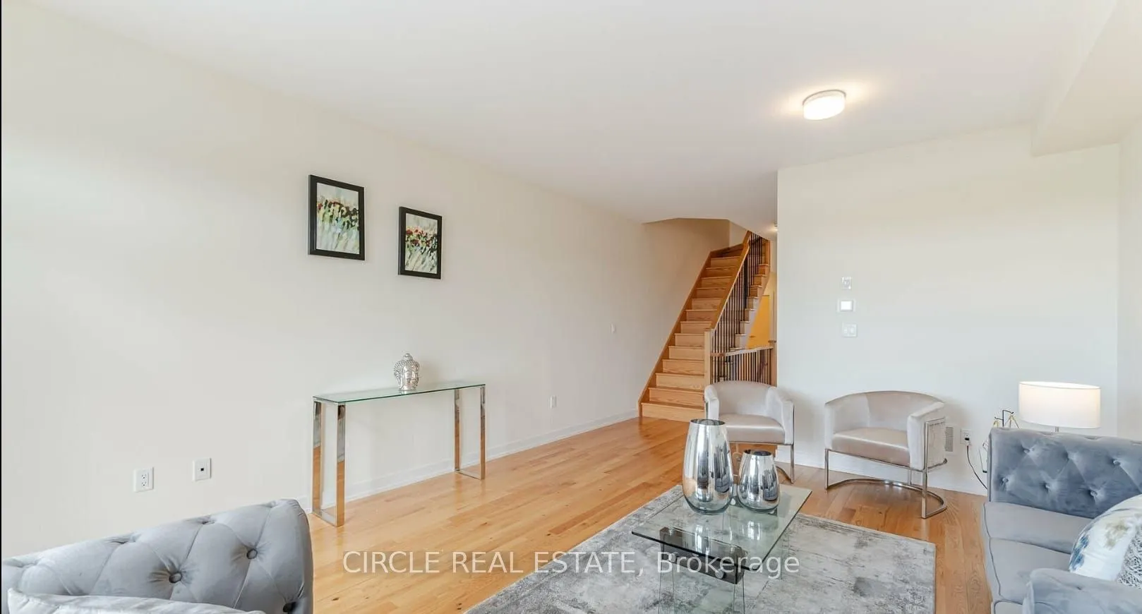 2594 Castlegate Crossing