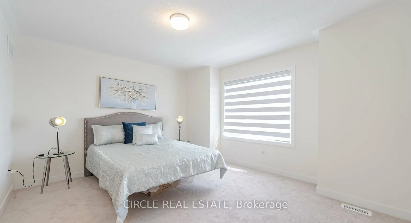 2594 Castlegate Crossing