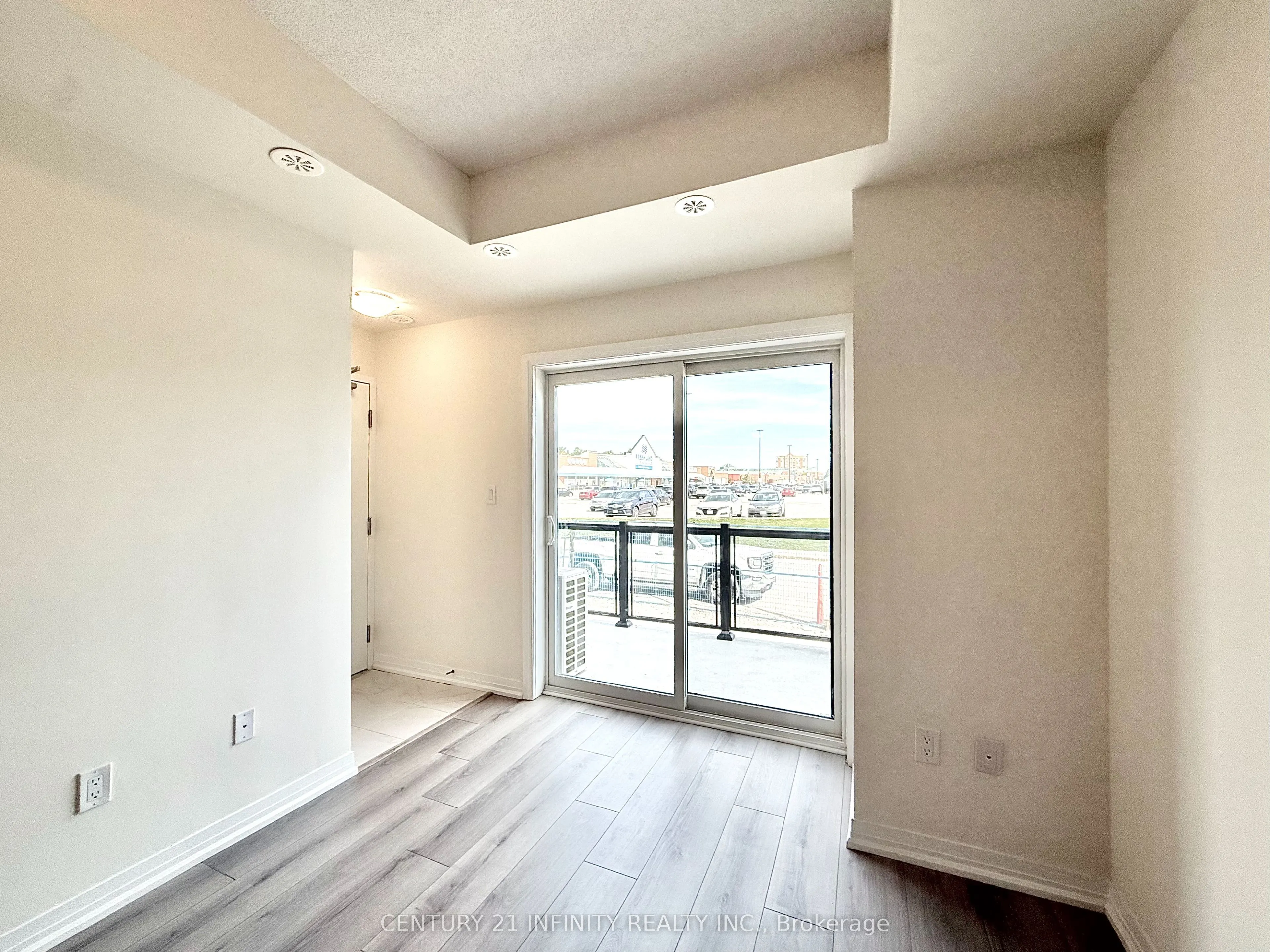 10 Liben Way, #18