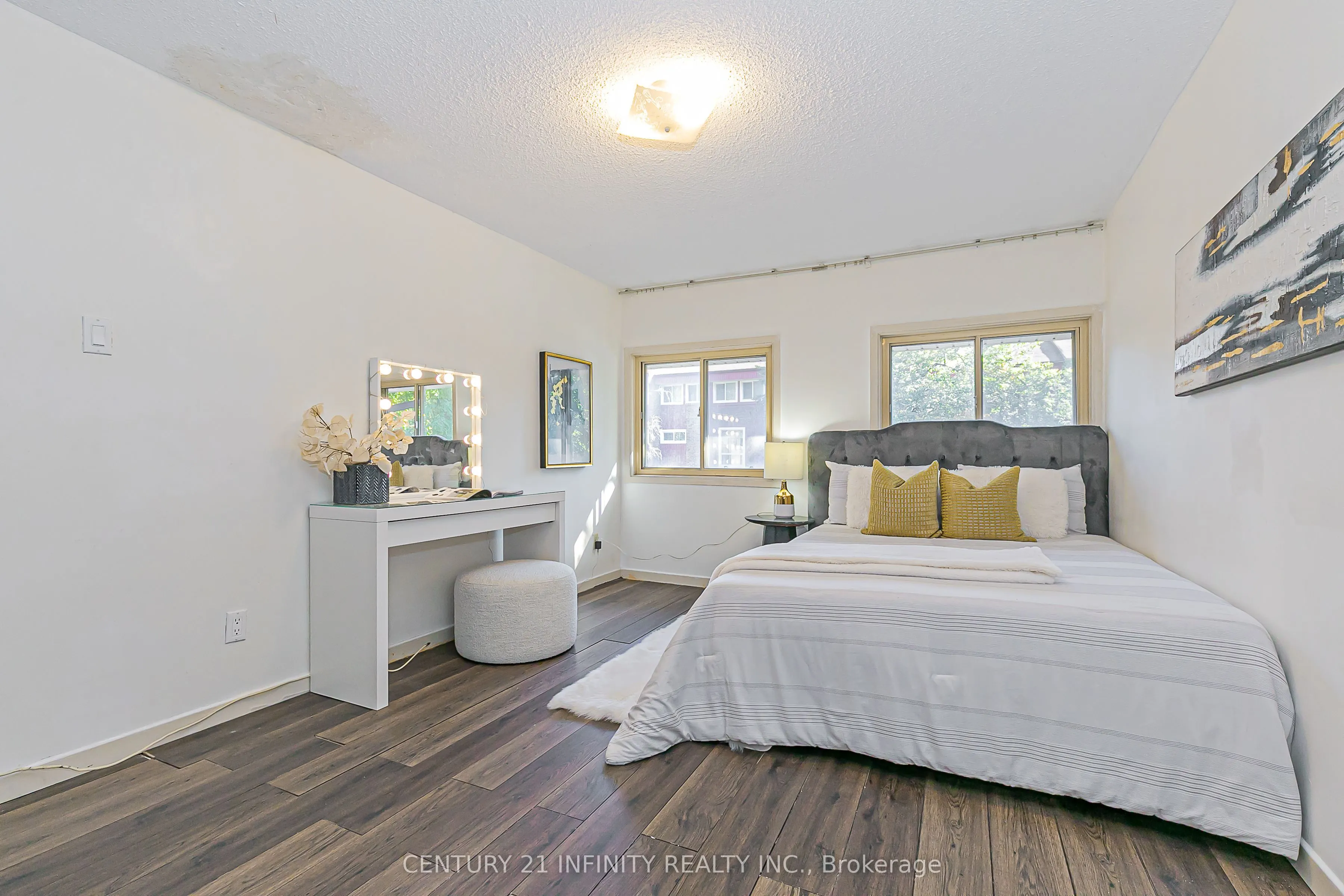 3000 Midland Avenue, #30