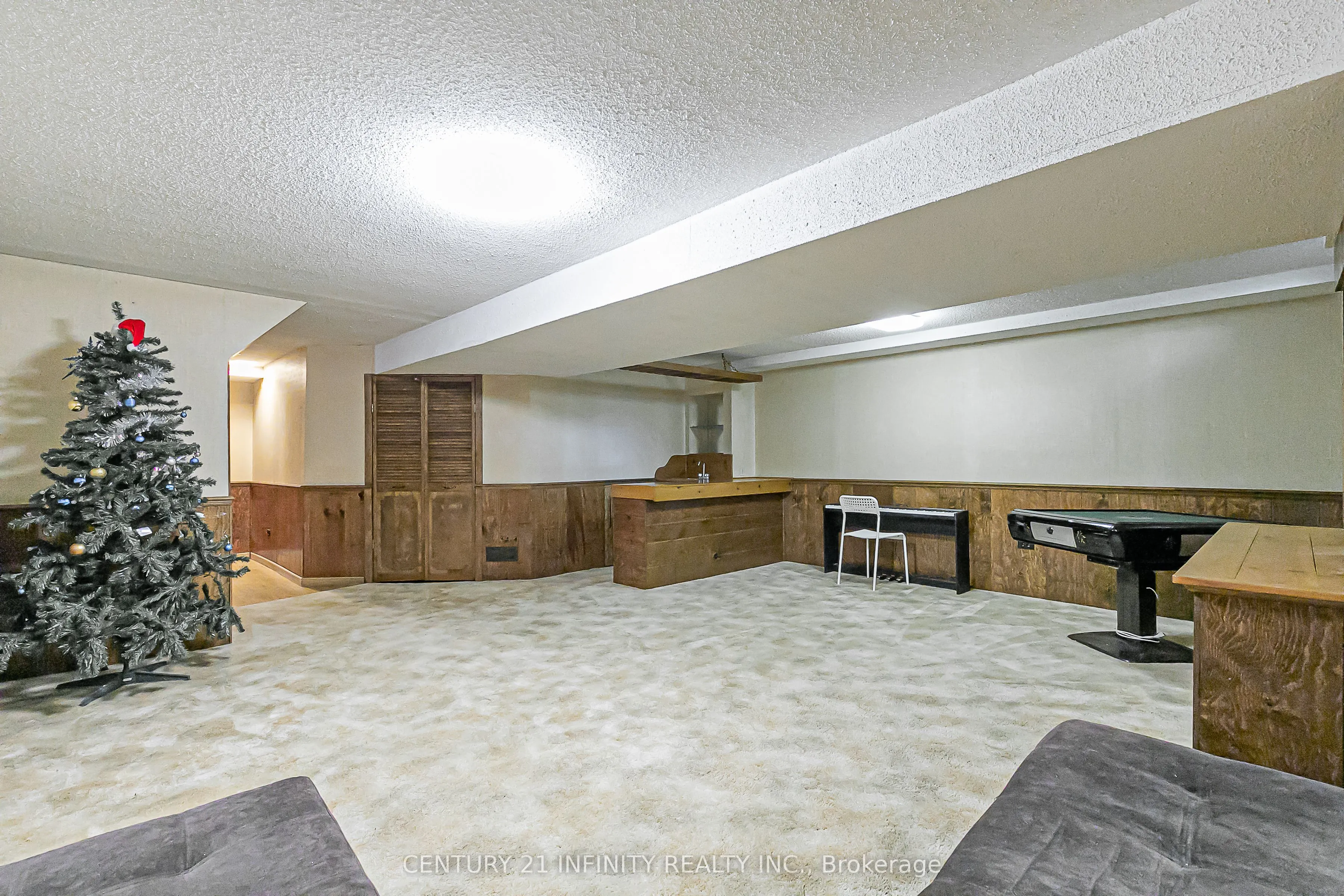 3000 Midland Avenue, #30