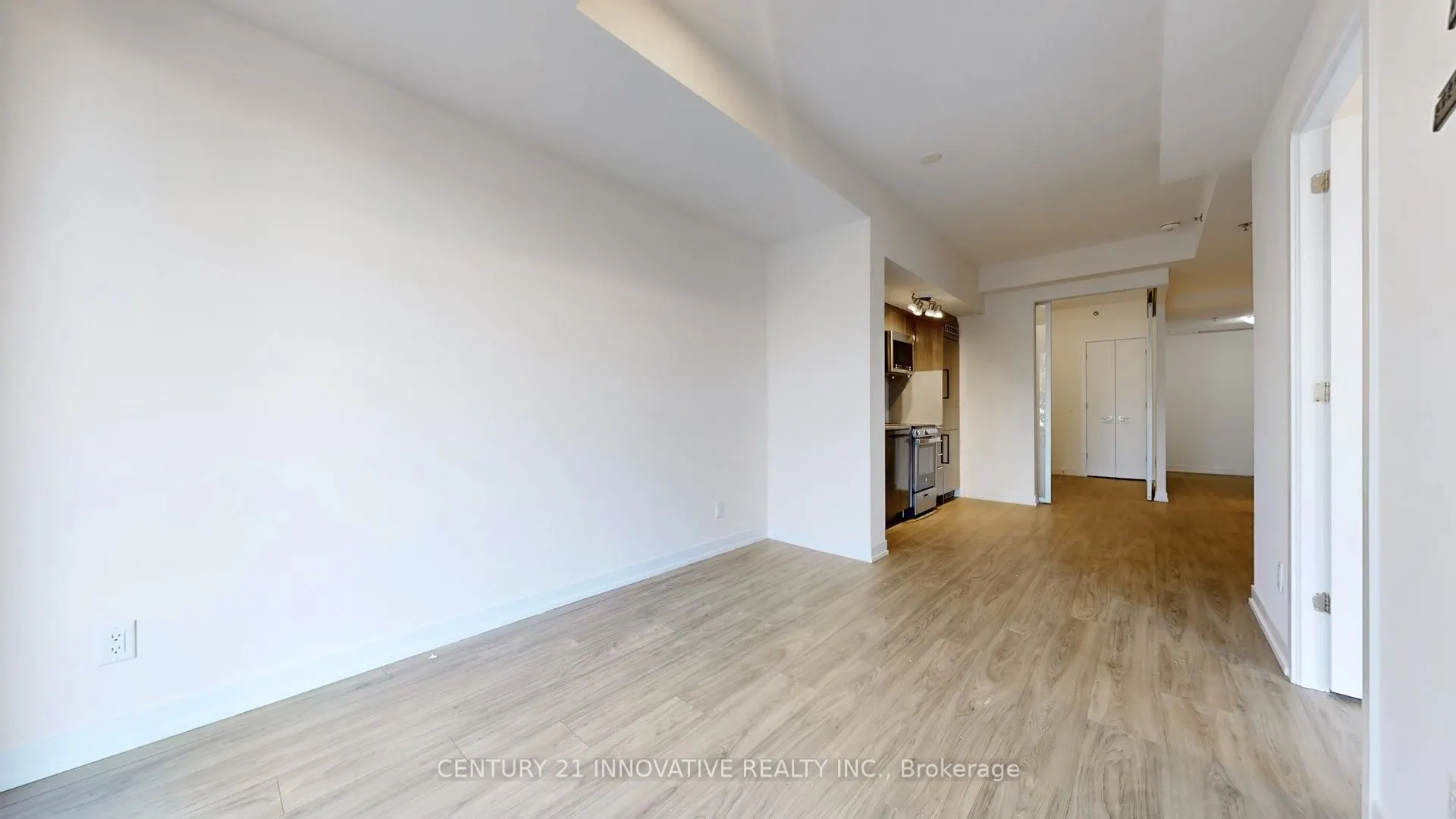 90 Glen Everest Road, #204