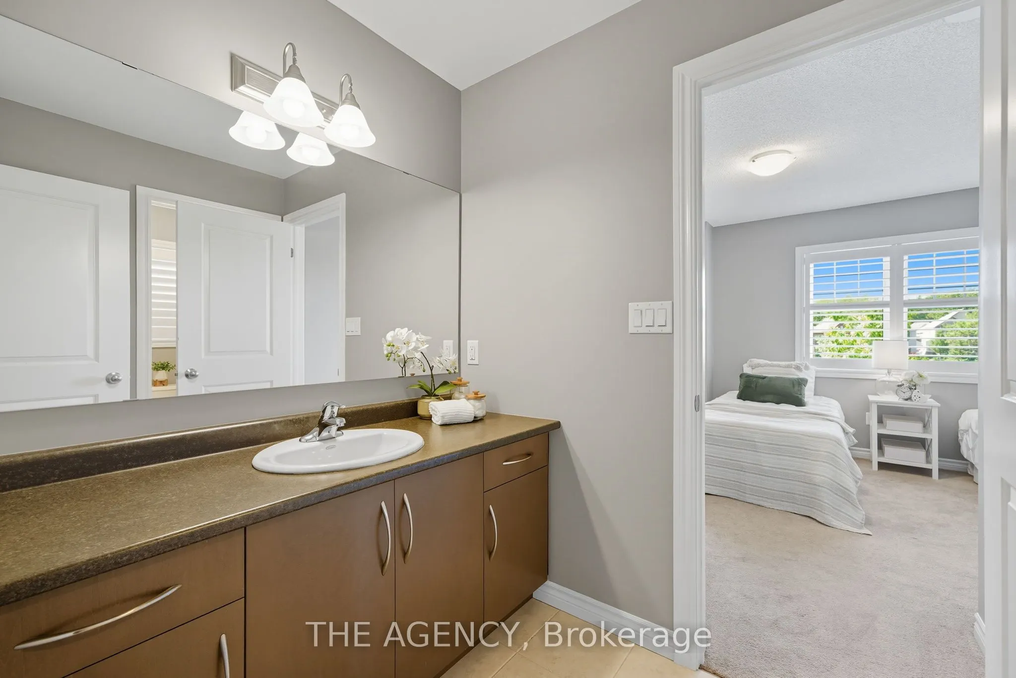 15 Carl Raby Street