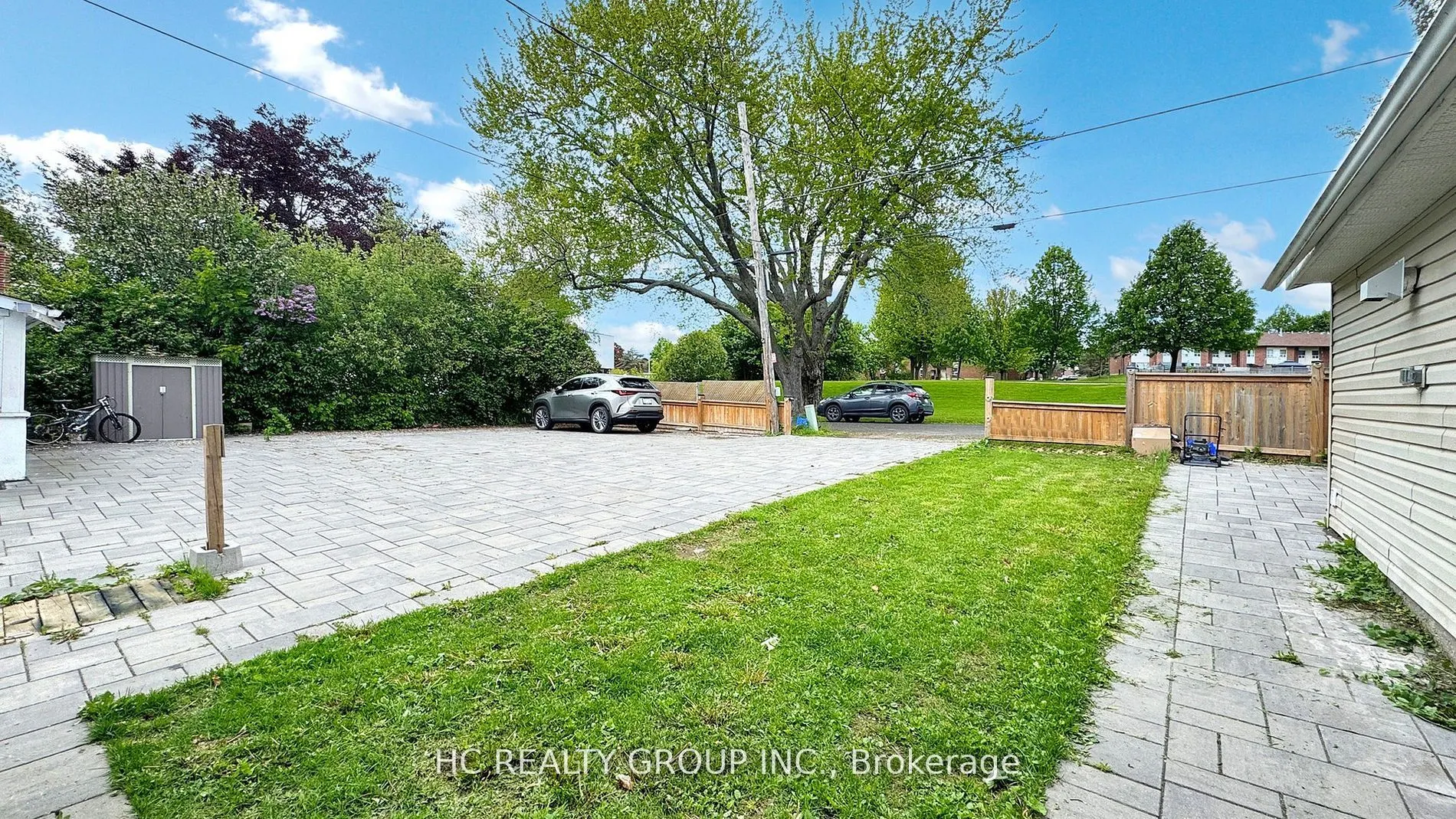 59 Muskoka Avenue, #A