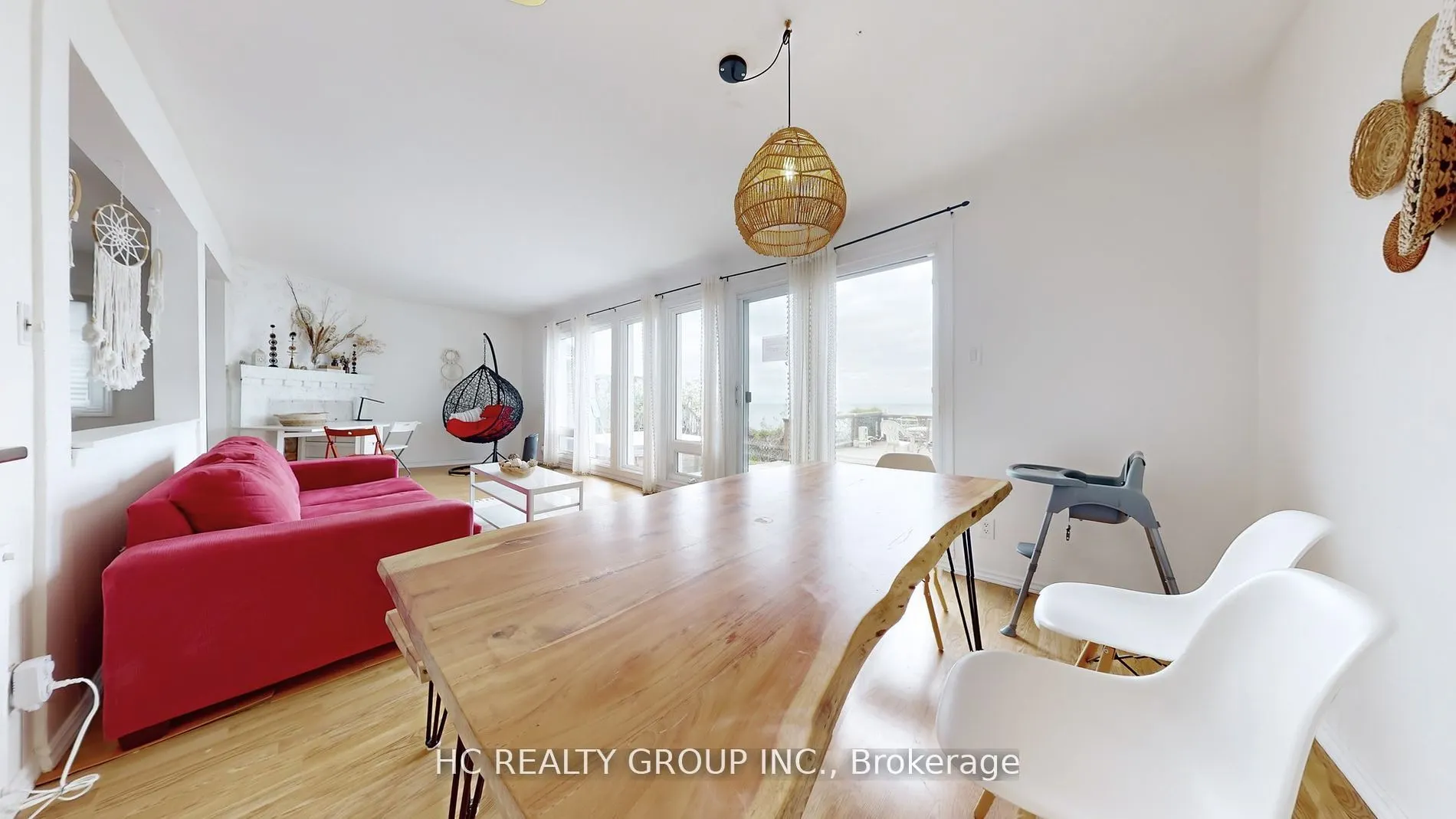 59 Muskoka Avenue, #A