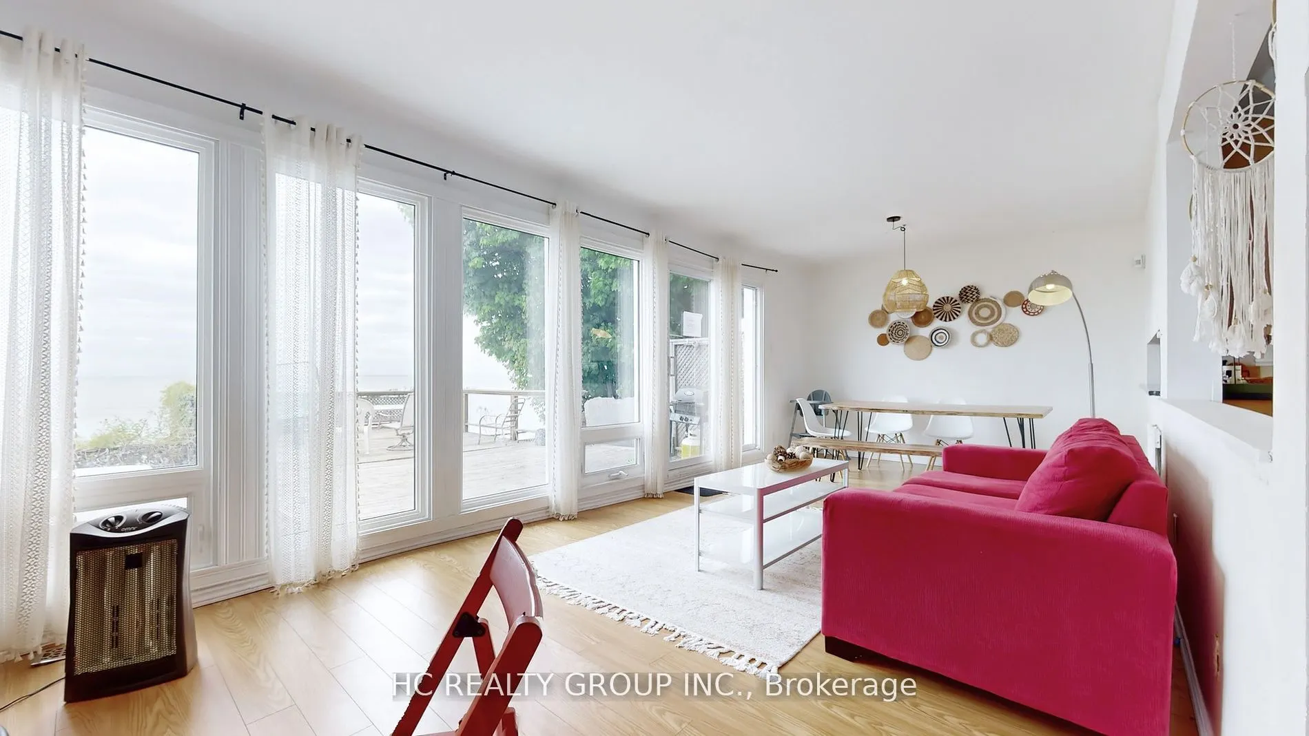 59 Muskoka Avenue, #A