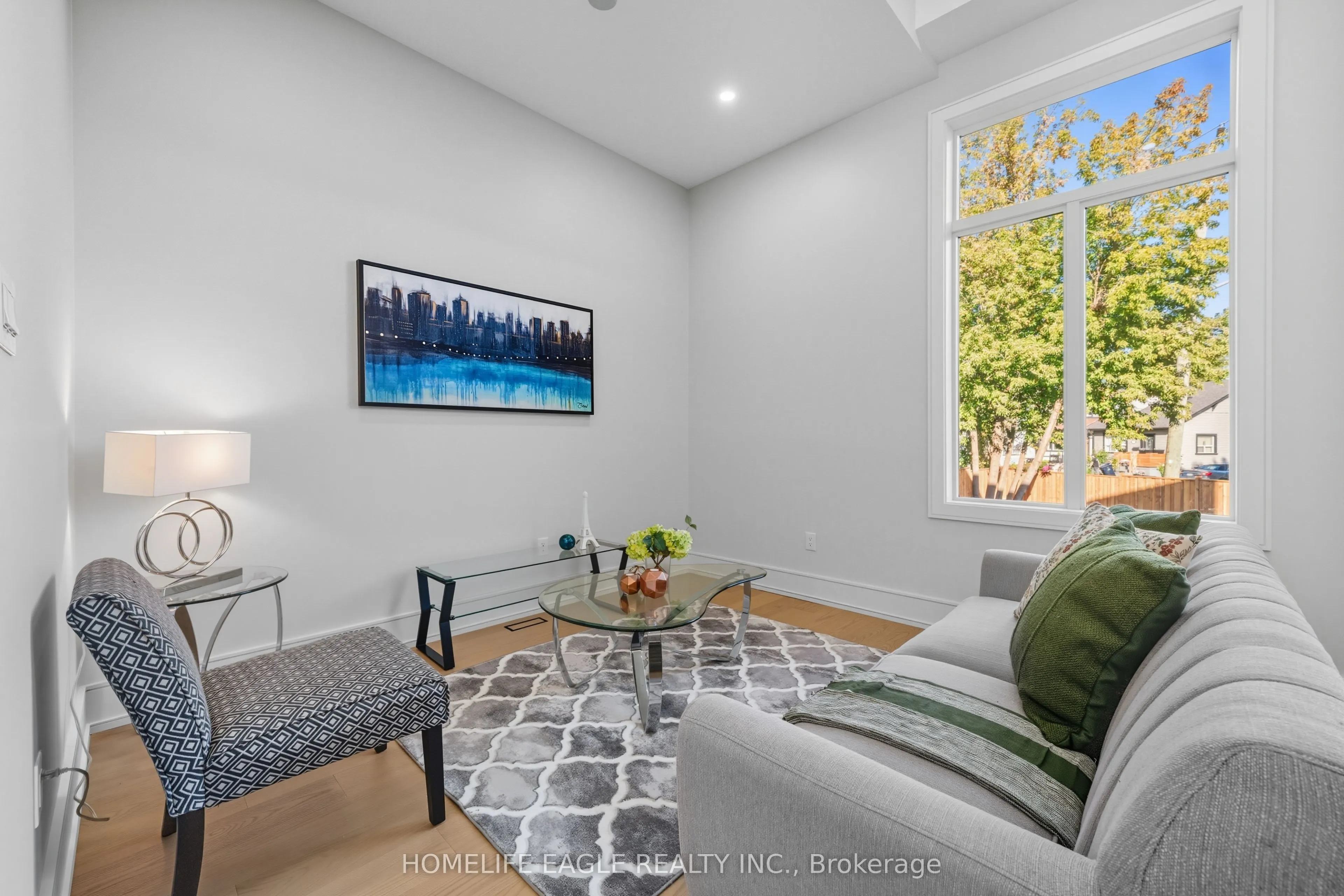 5 Atlee Avenue
