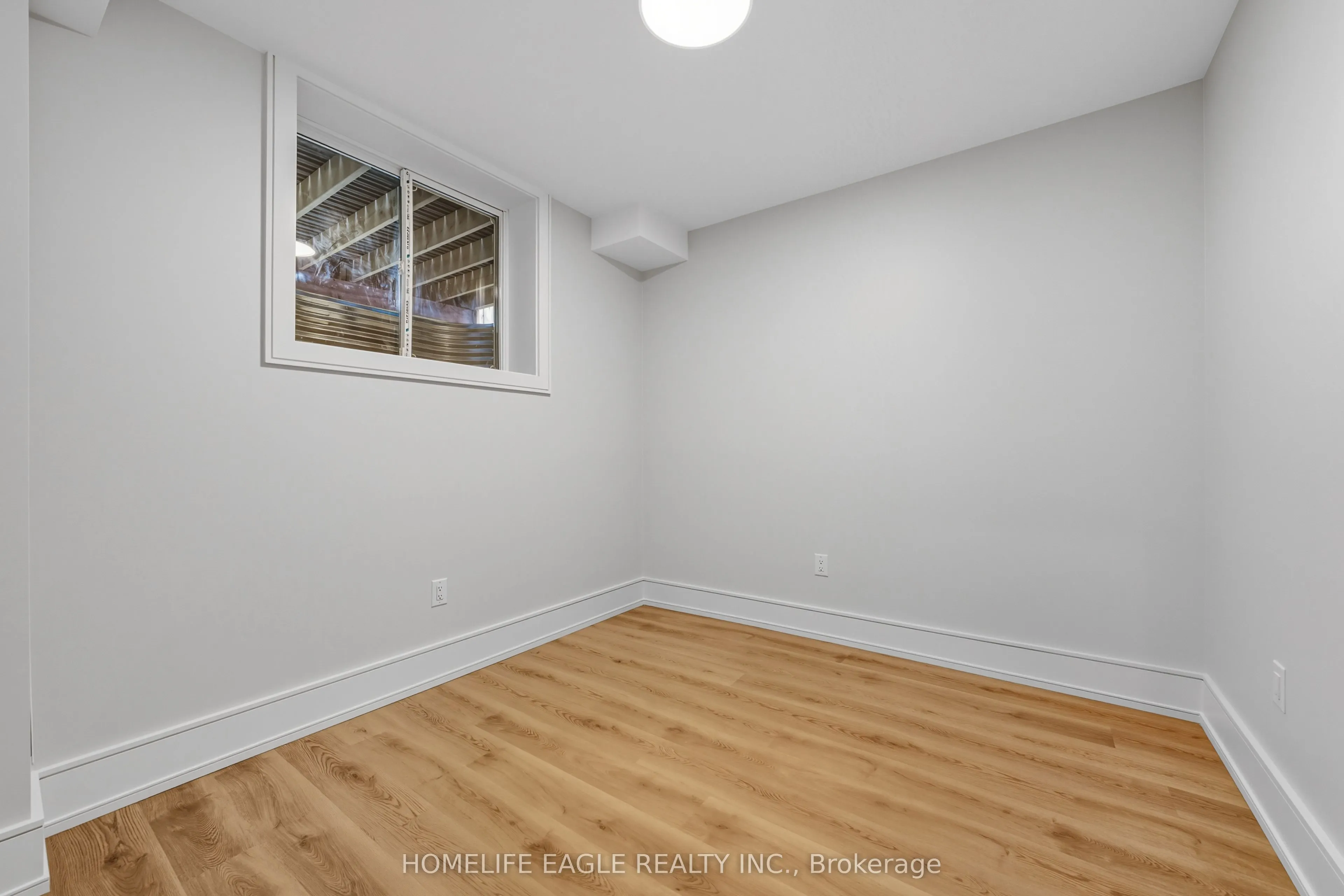 5 Atlee Avenue
