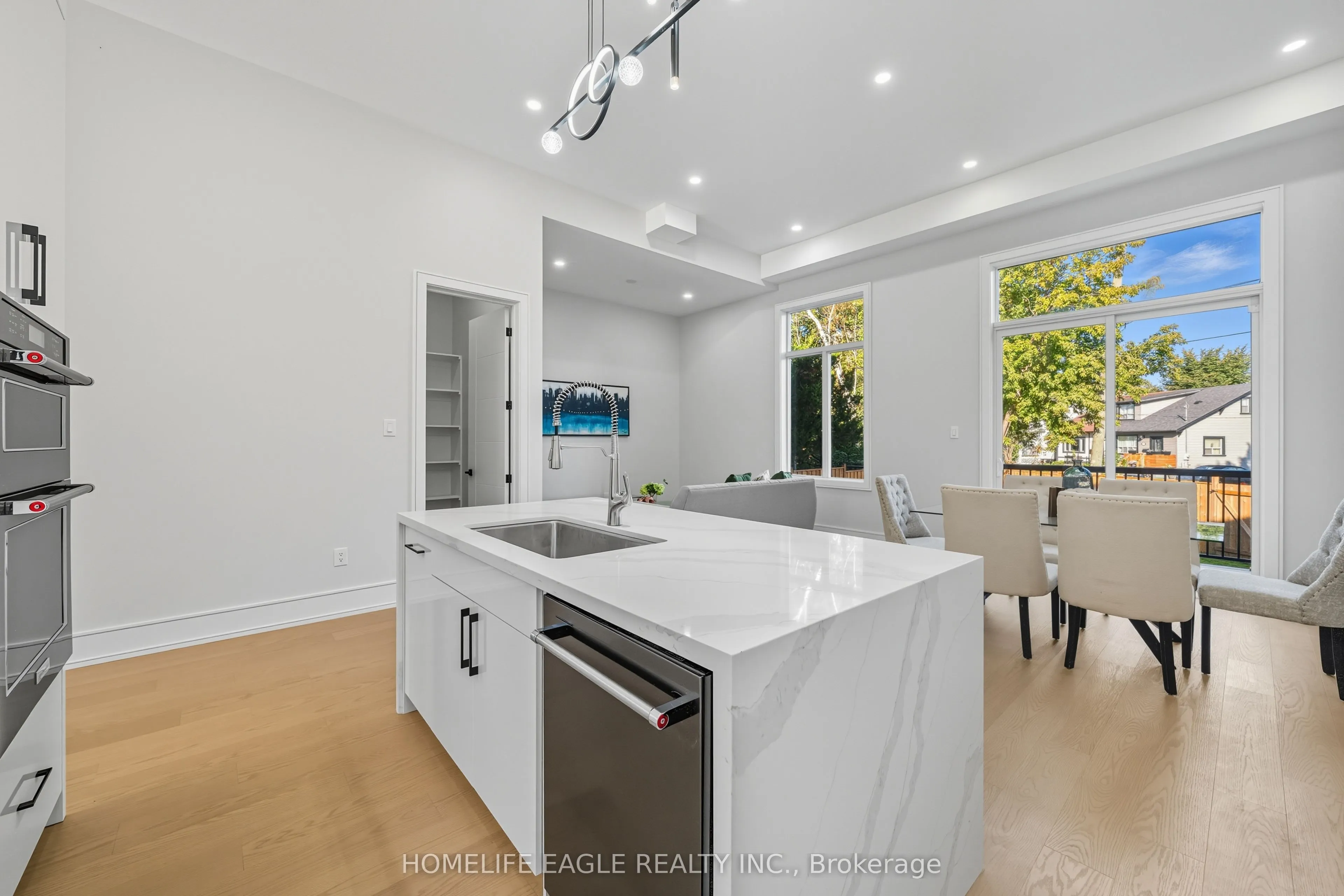 5 Atlee Avenue