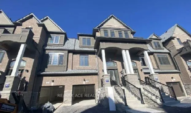 39 Selfridge Way, #0