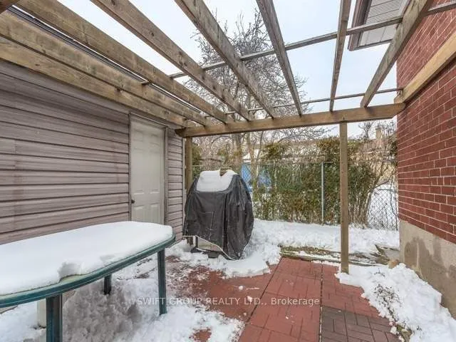 80 Tansley Avenue, #MAIN FLOOR