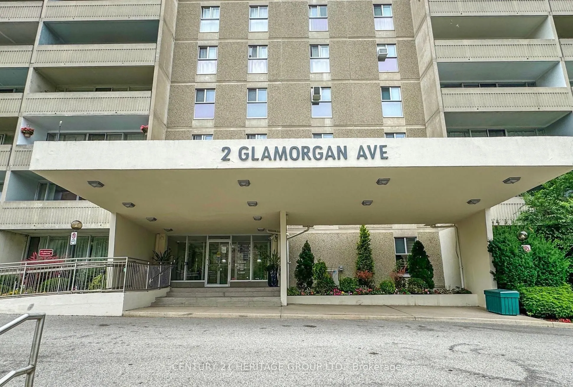 2 Glamorgan Avenue, #202