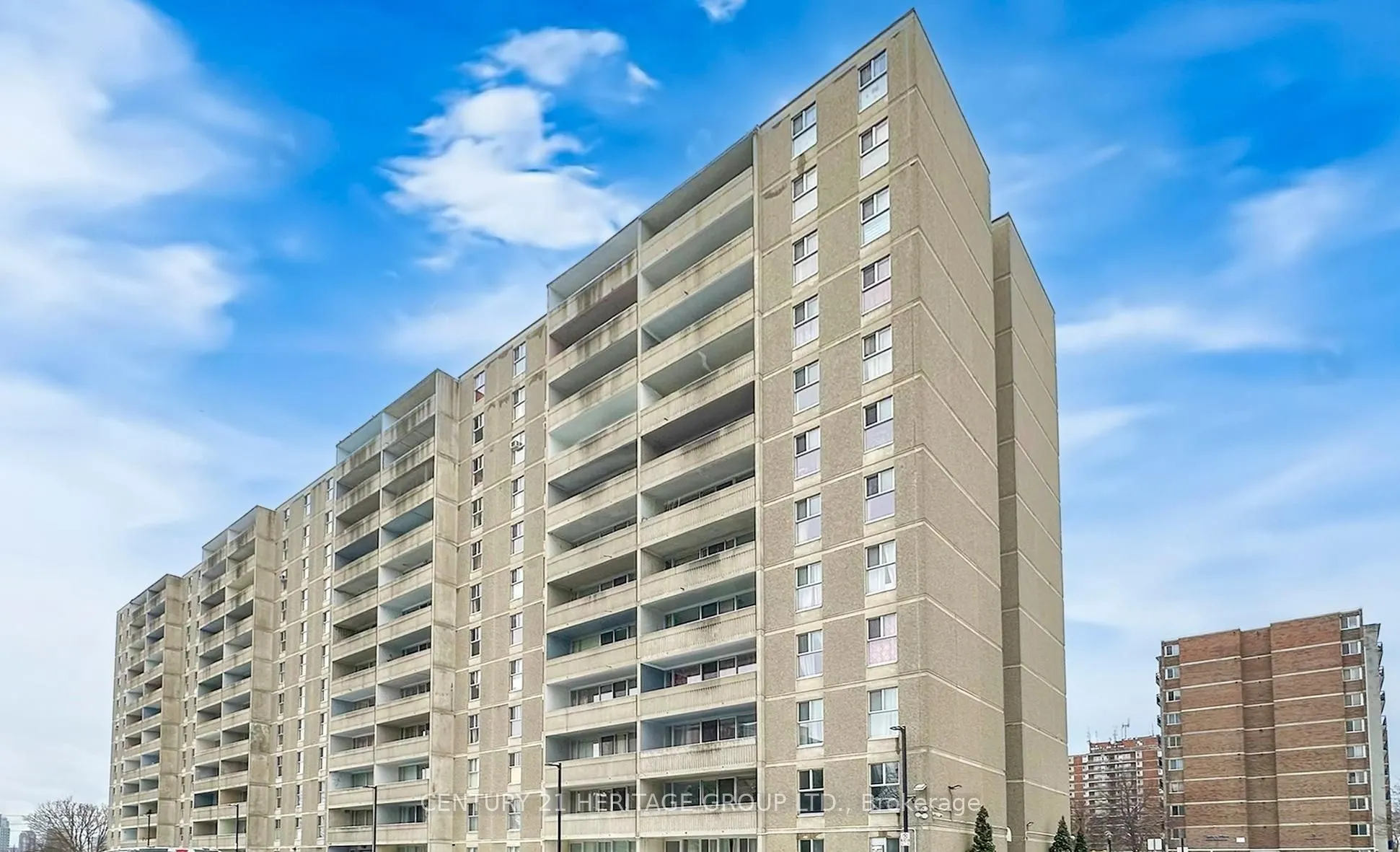 2 Glamorgan Avenue, #202