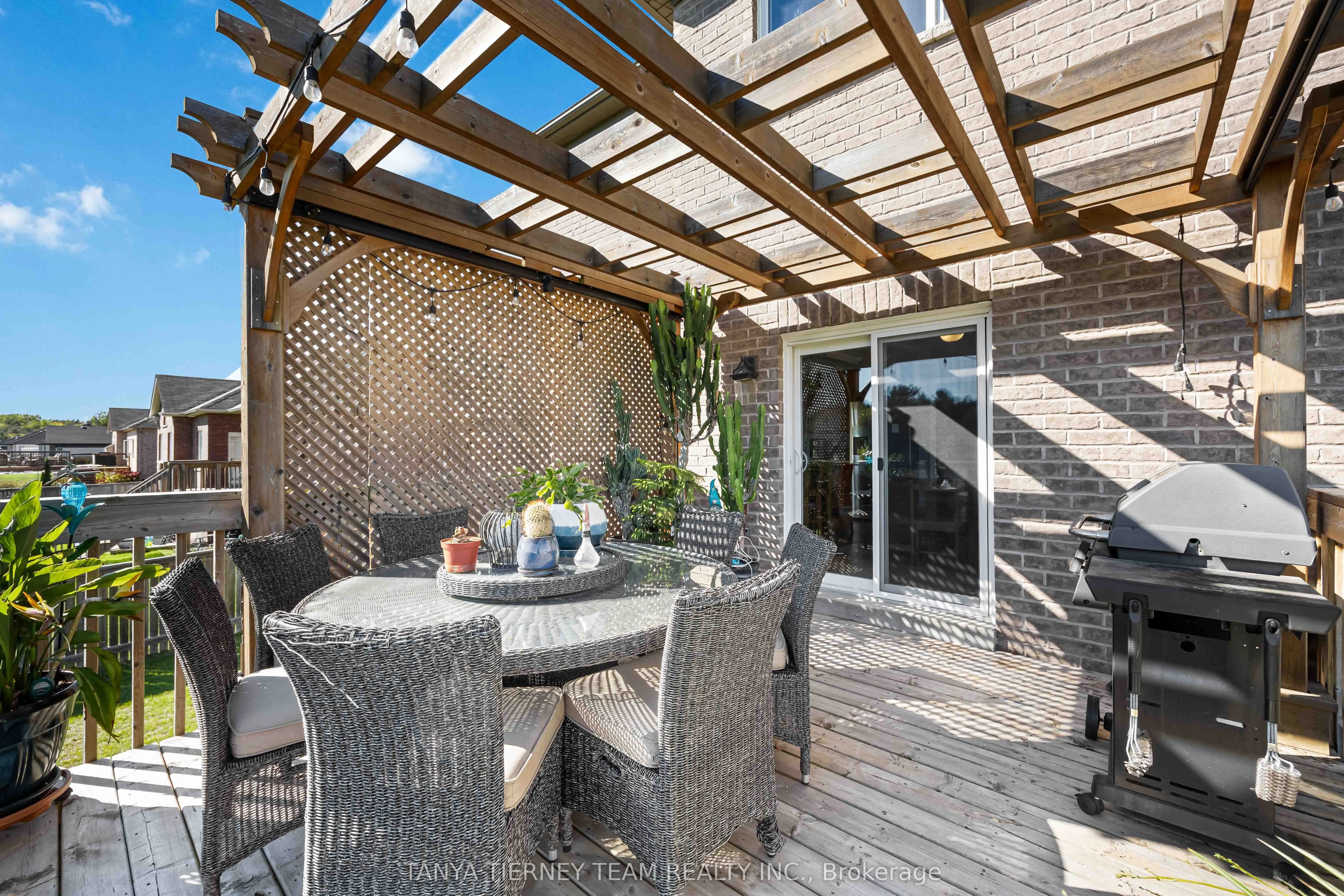 35 Charles Tilley Crescent