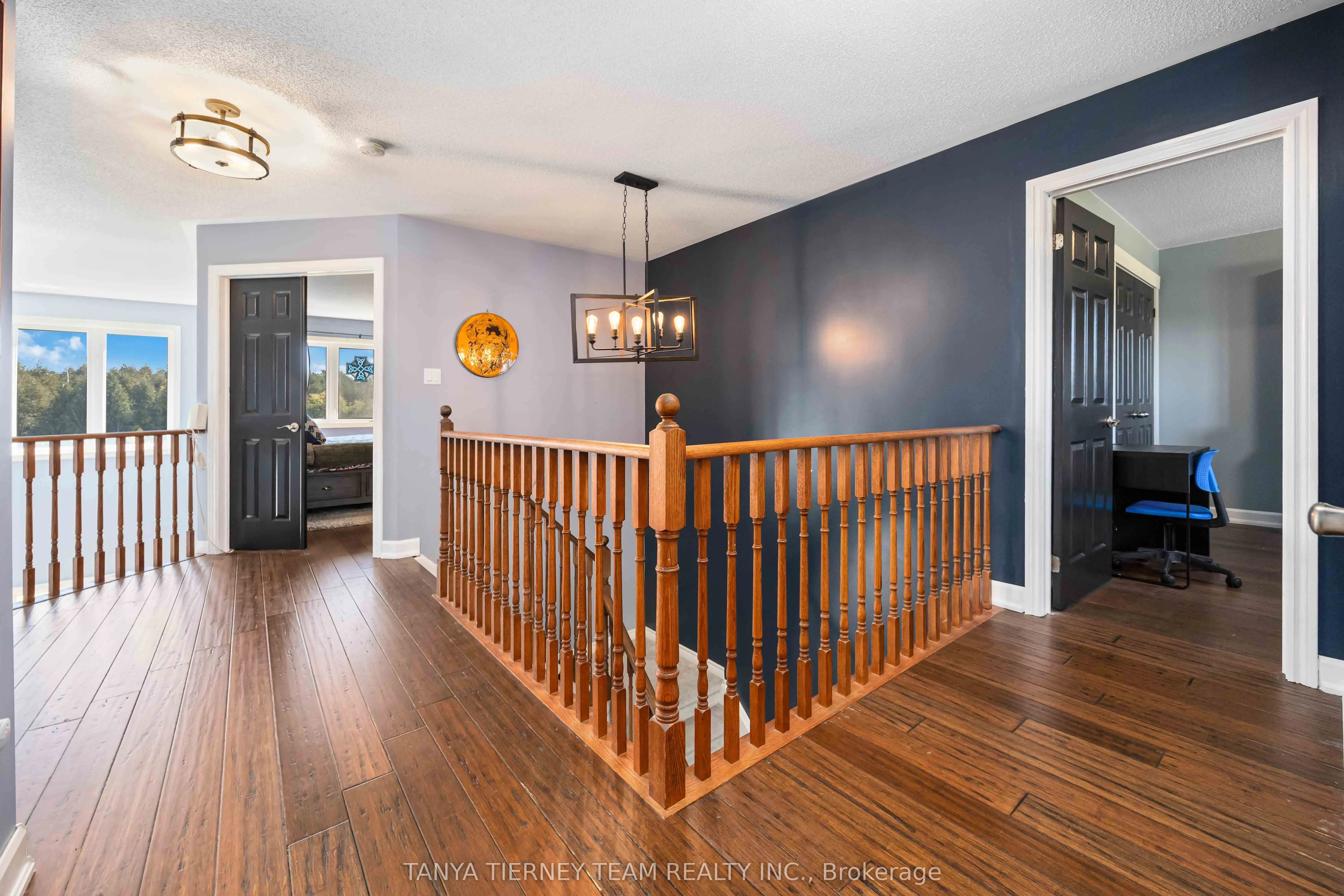 35 Charles Tilley Crescent