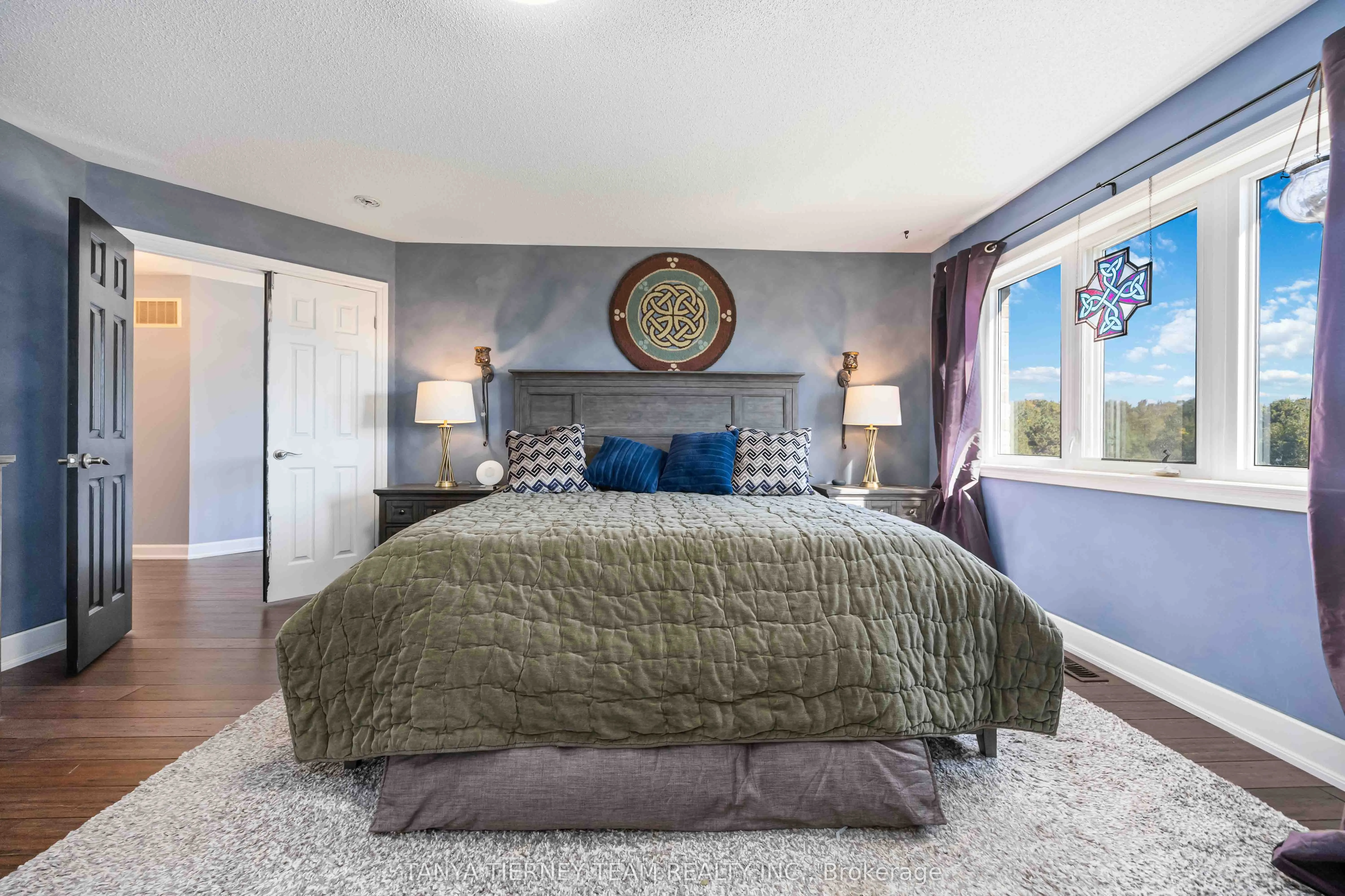 35 Charles Tilley Crescent
