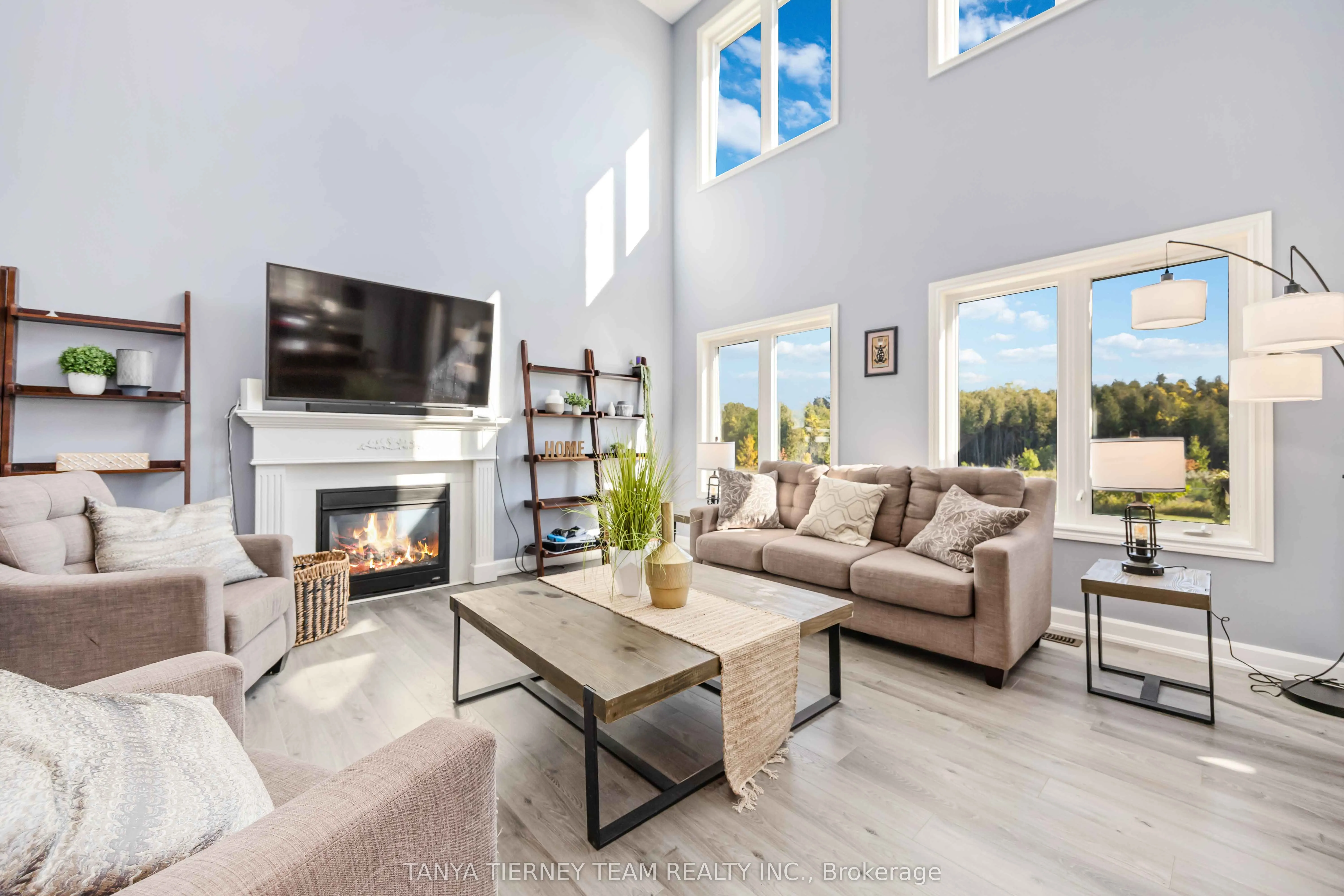 35 Charles Tilley Crescent