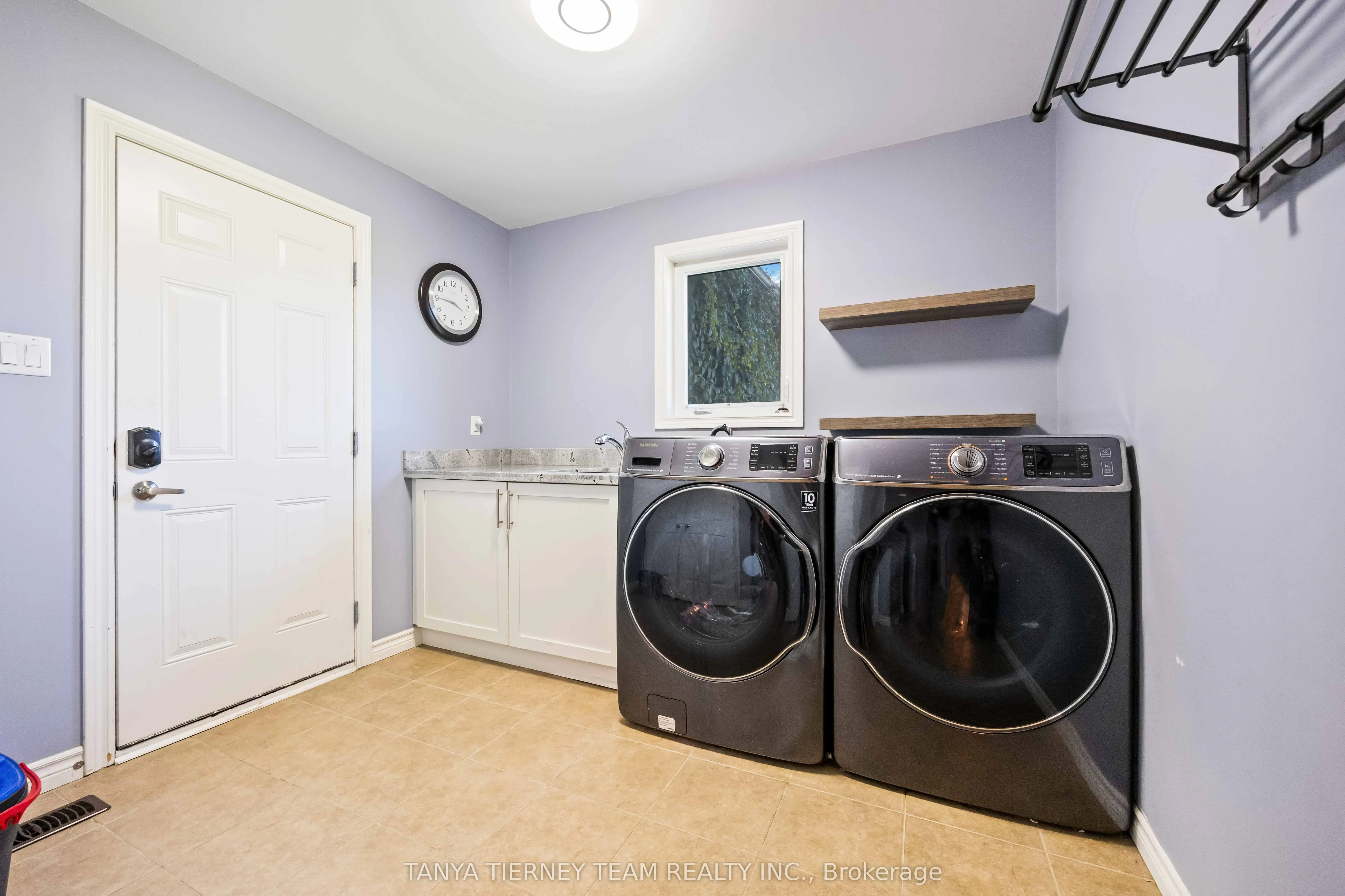35 Charles Tilley Crescent