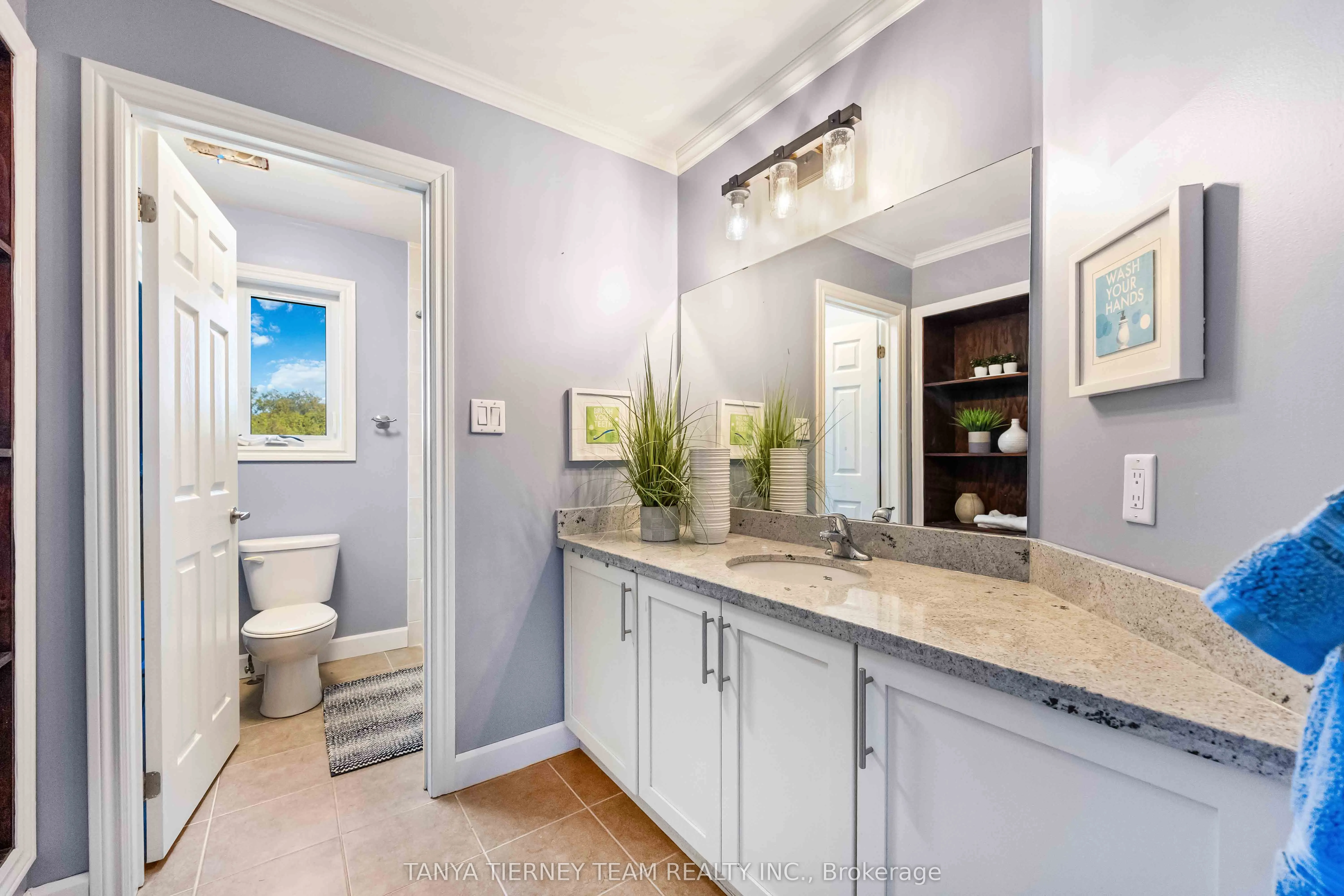 35 Charles Tilley Crescent