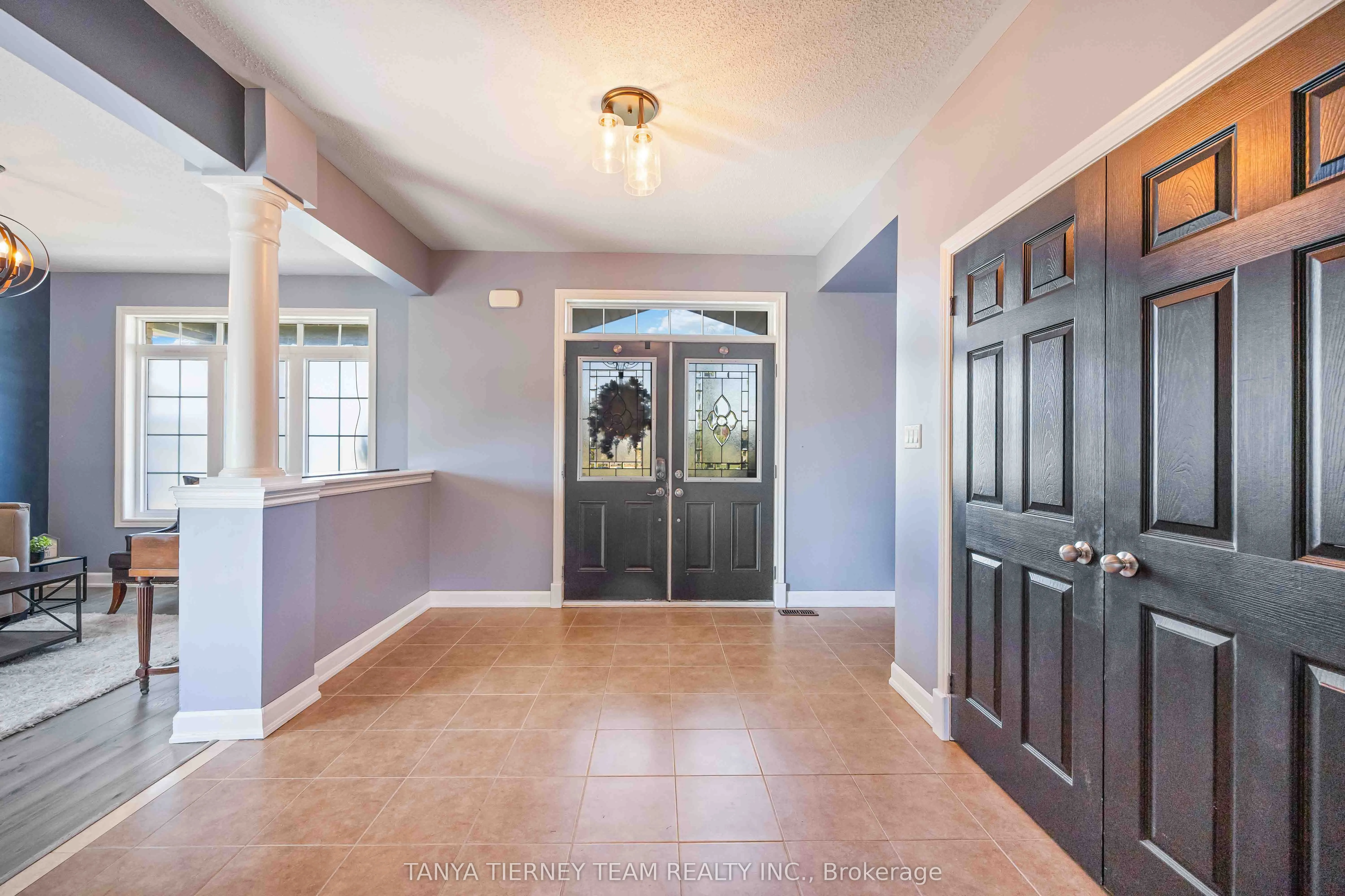 35 Charles Tilley Crescent