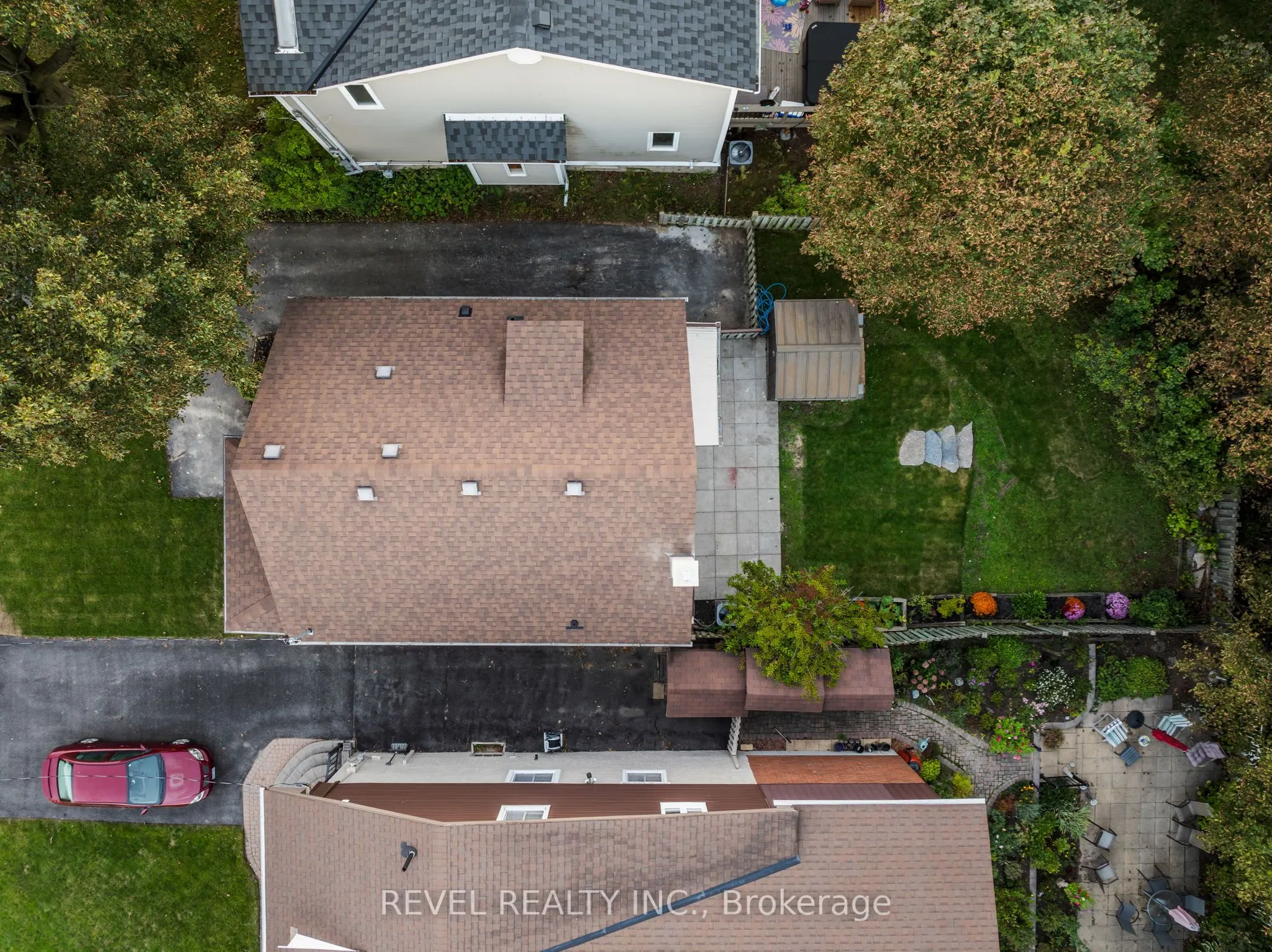 180 Hillcroft Street