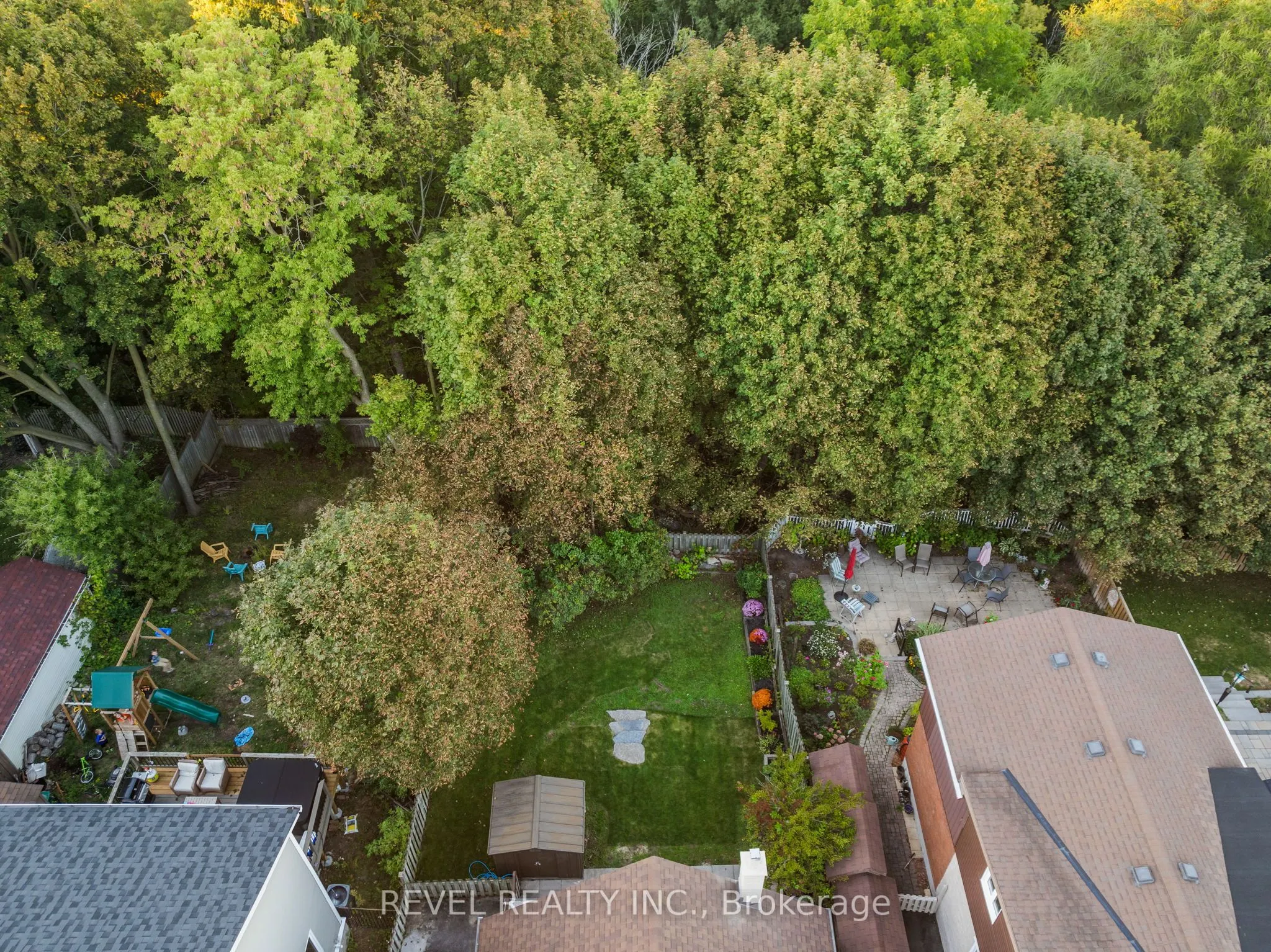 180 Hillcroft Street