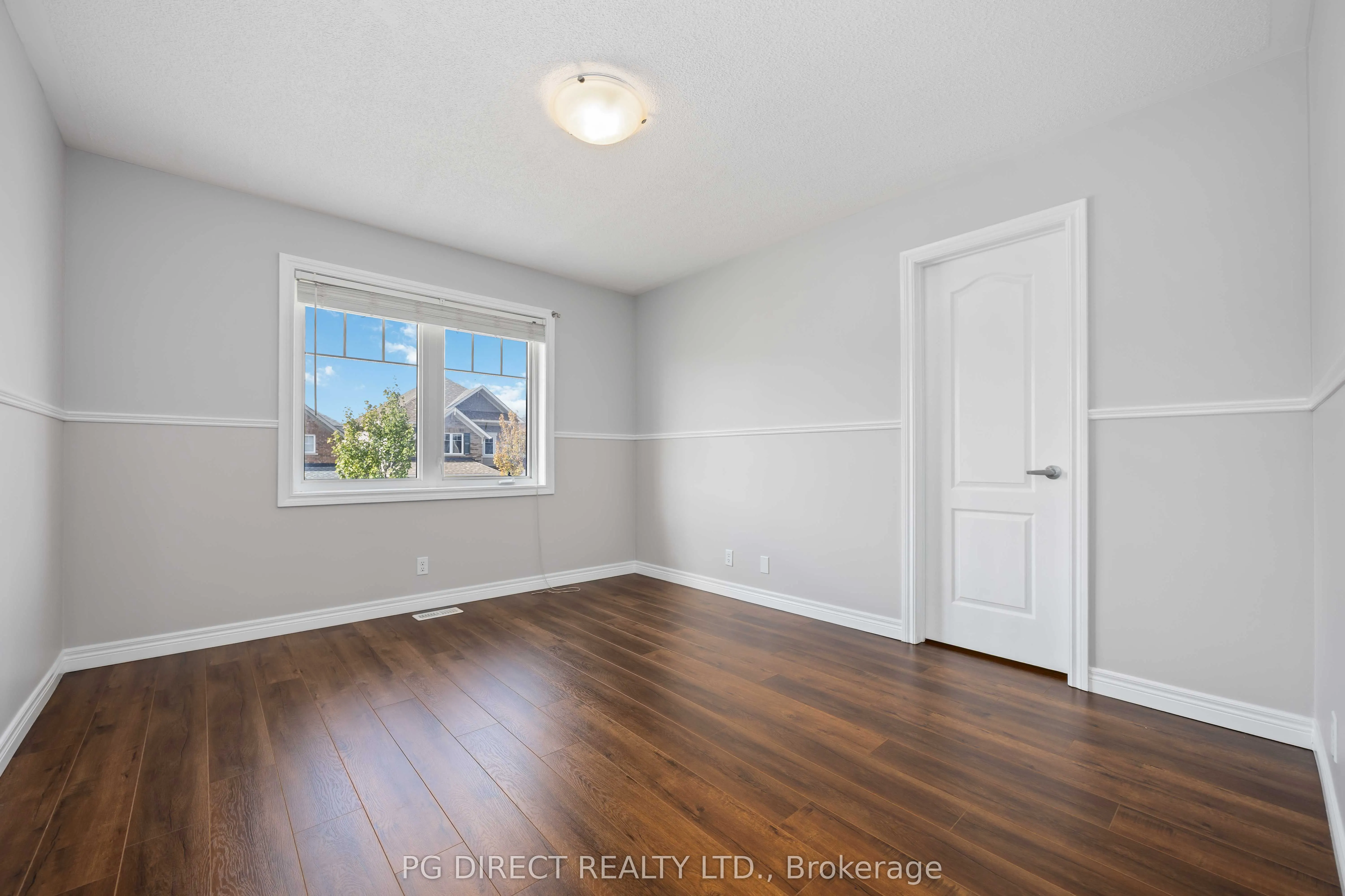 2437 Victoria Park Street