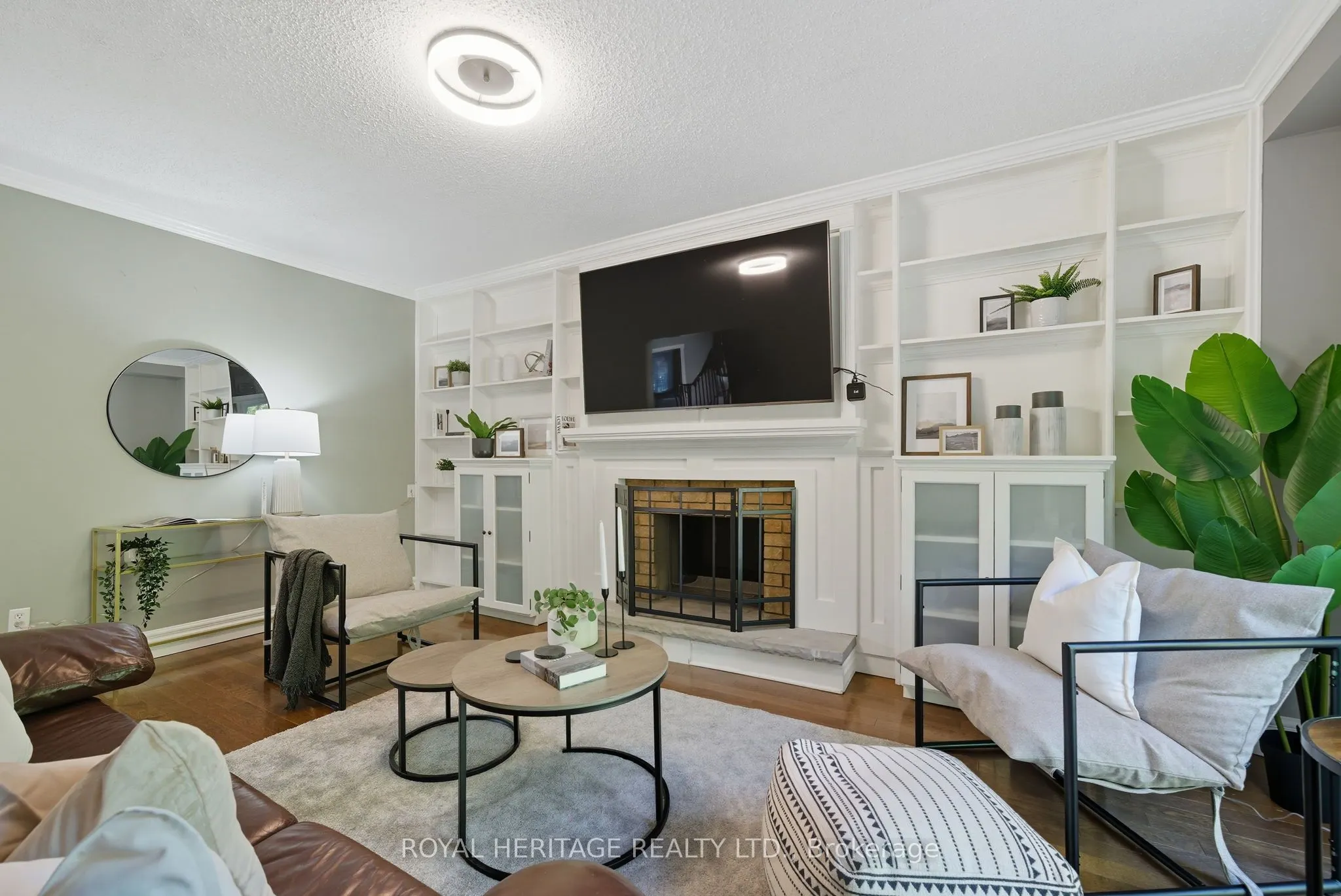 30 Chatsworth Crescent