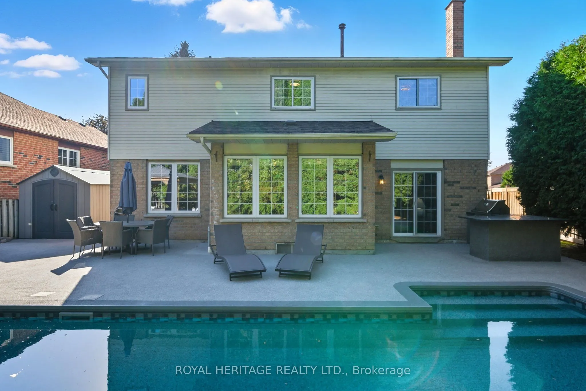30 Chatsworth Crescent