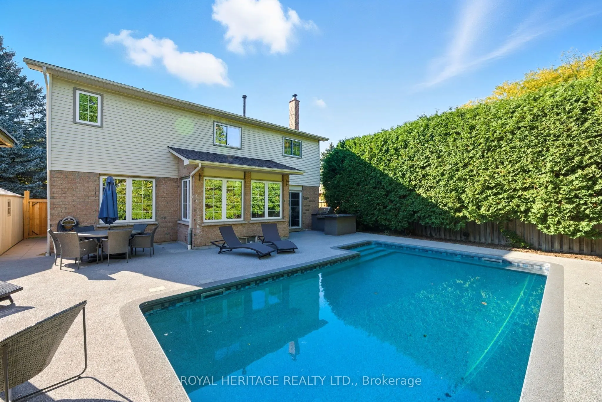 30 Chatsworth Crescent