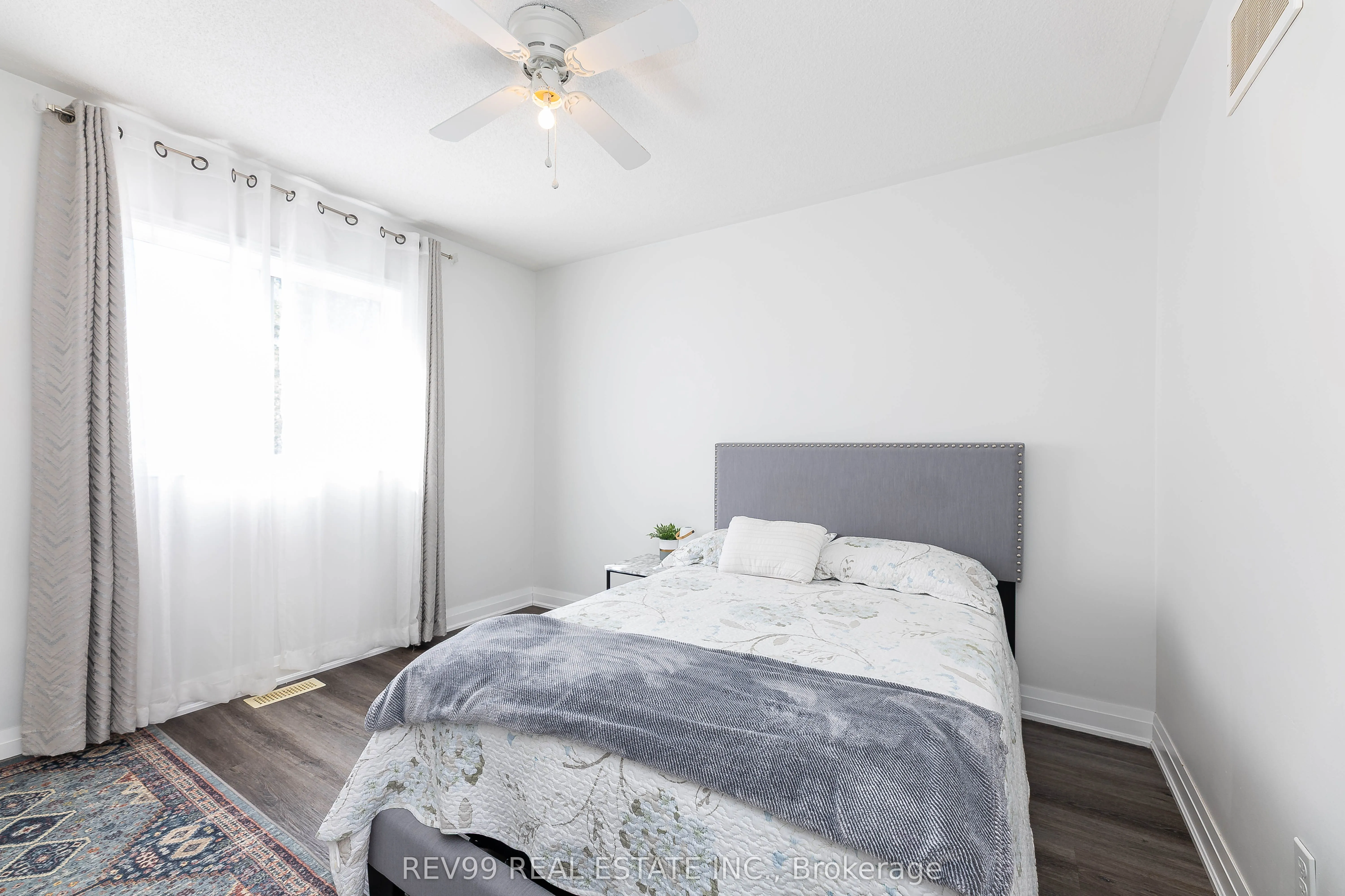 735 Brasswinds Trail