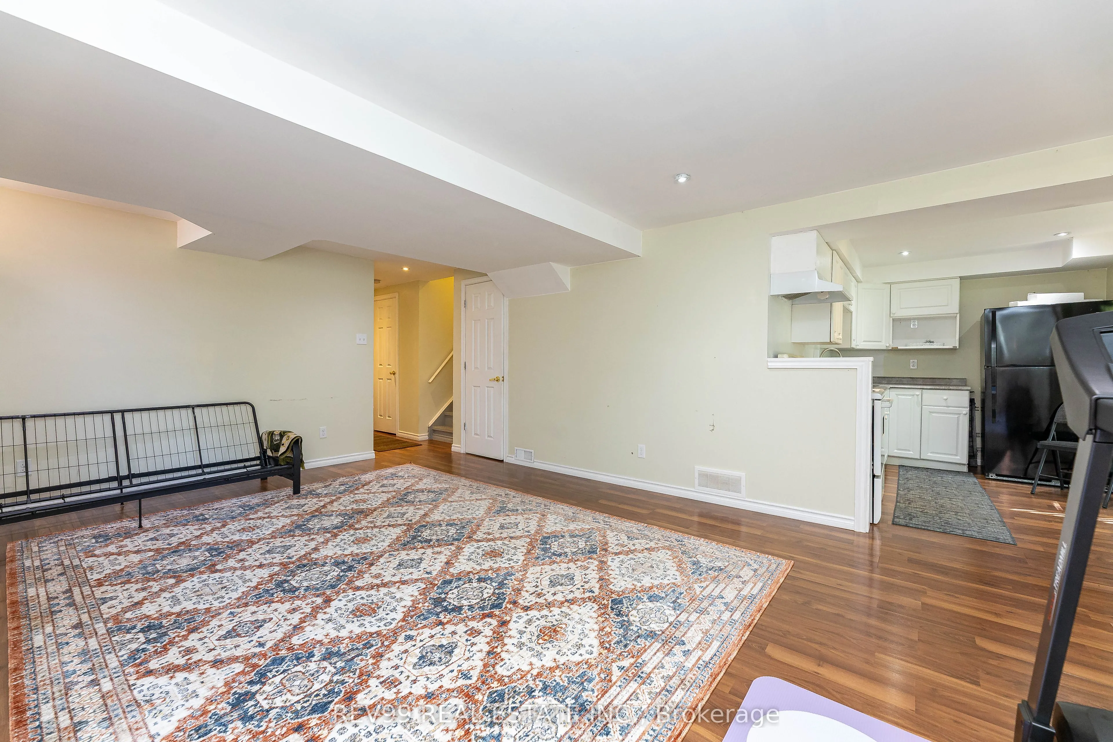 735 Brasswinds Trail